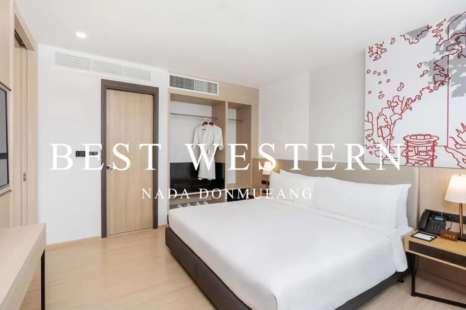 Bed in Best Western Nada Don Mueang Airport hotel Bed in Best Western Nada Don Mueang Airport hotel