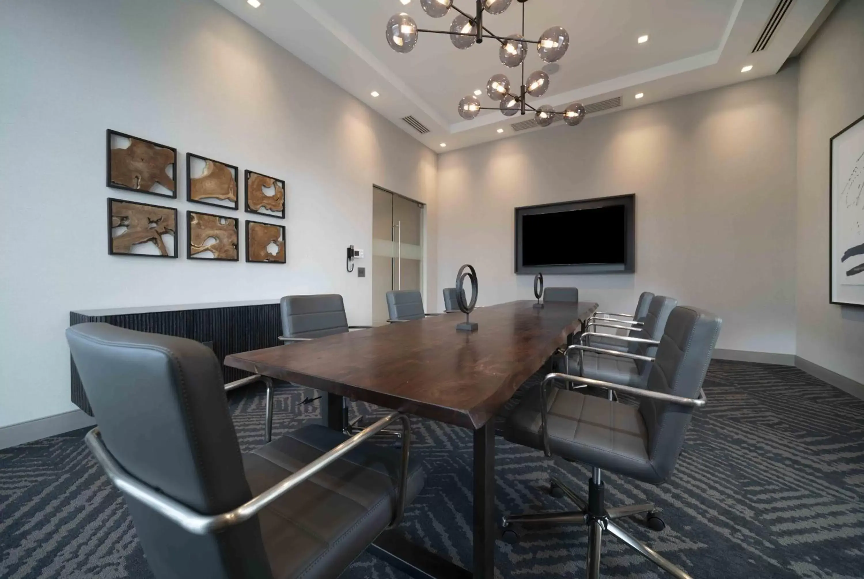 Meeting/conference room in Holiday Inn Express - Boston Logan Airport - Revere, an IHG Hotel