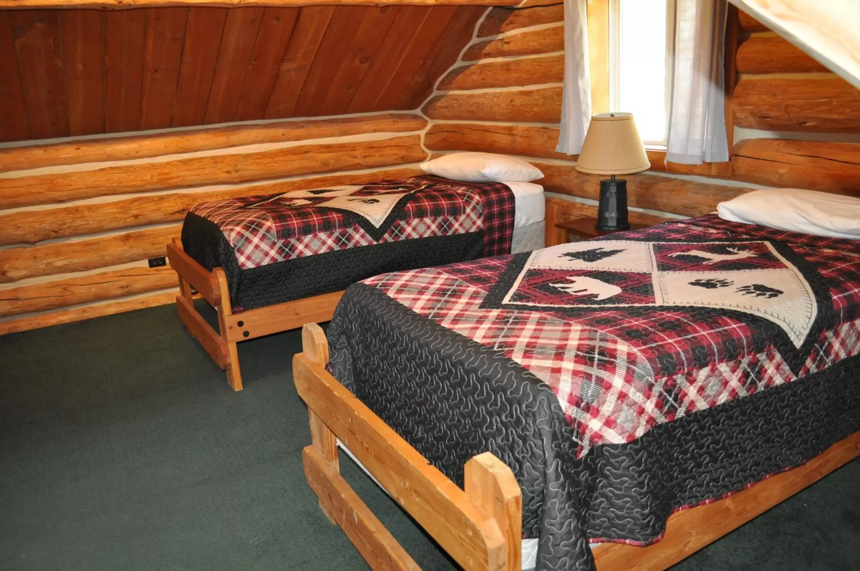 Bedroom, Bed in Crooked Creek Guest Ranch