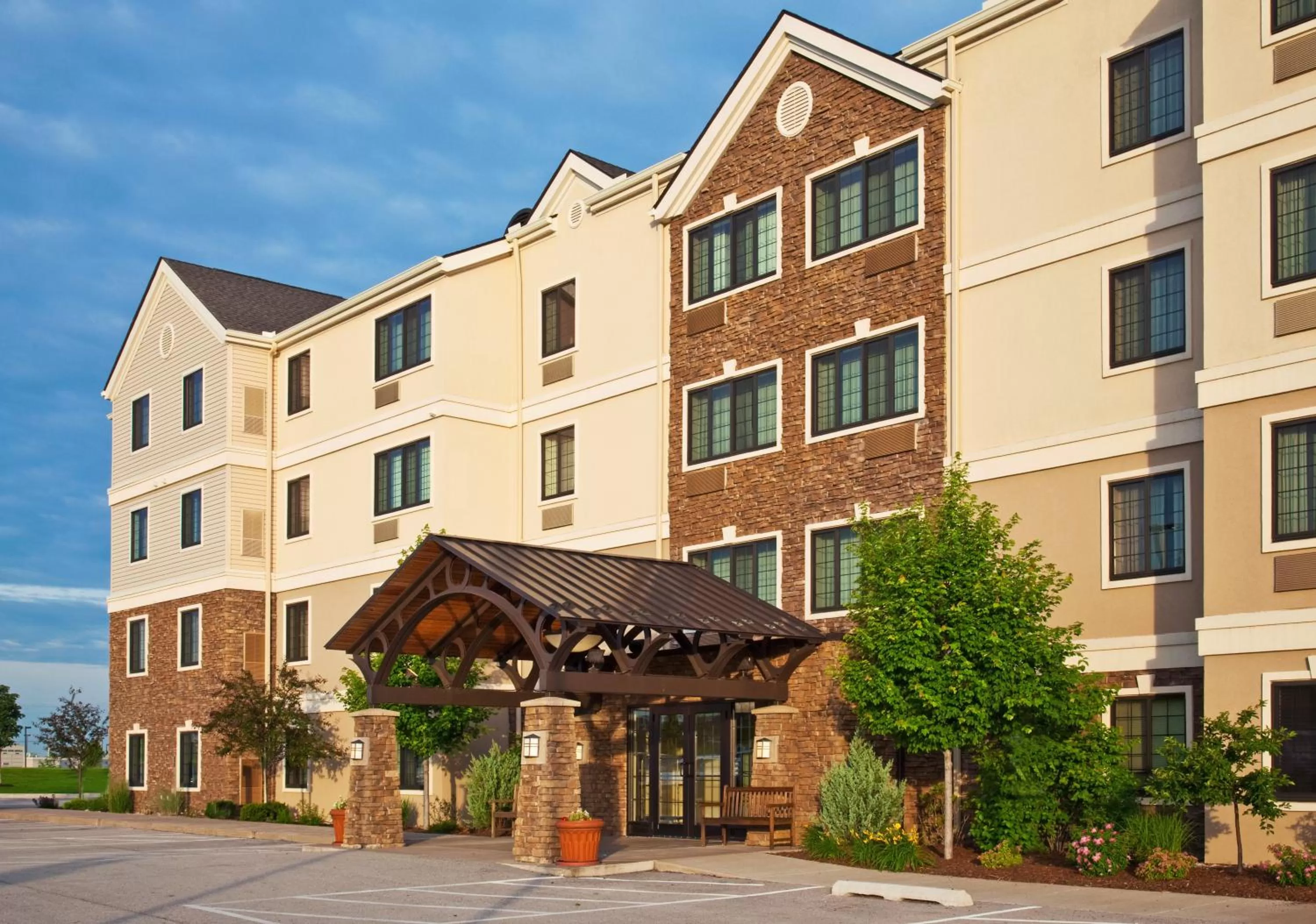 Property building in Staybridge Suites Davenport by IHG