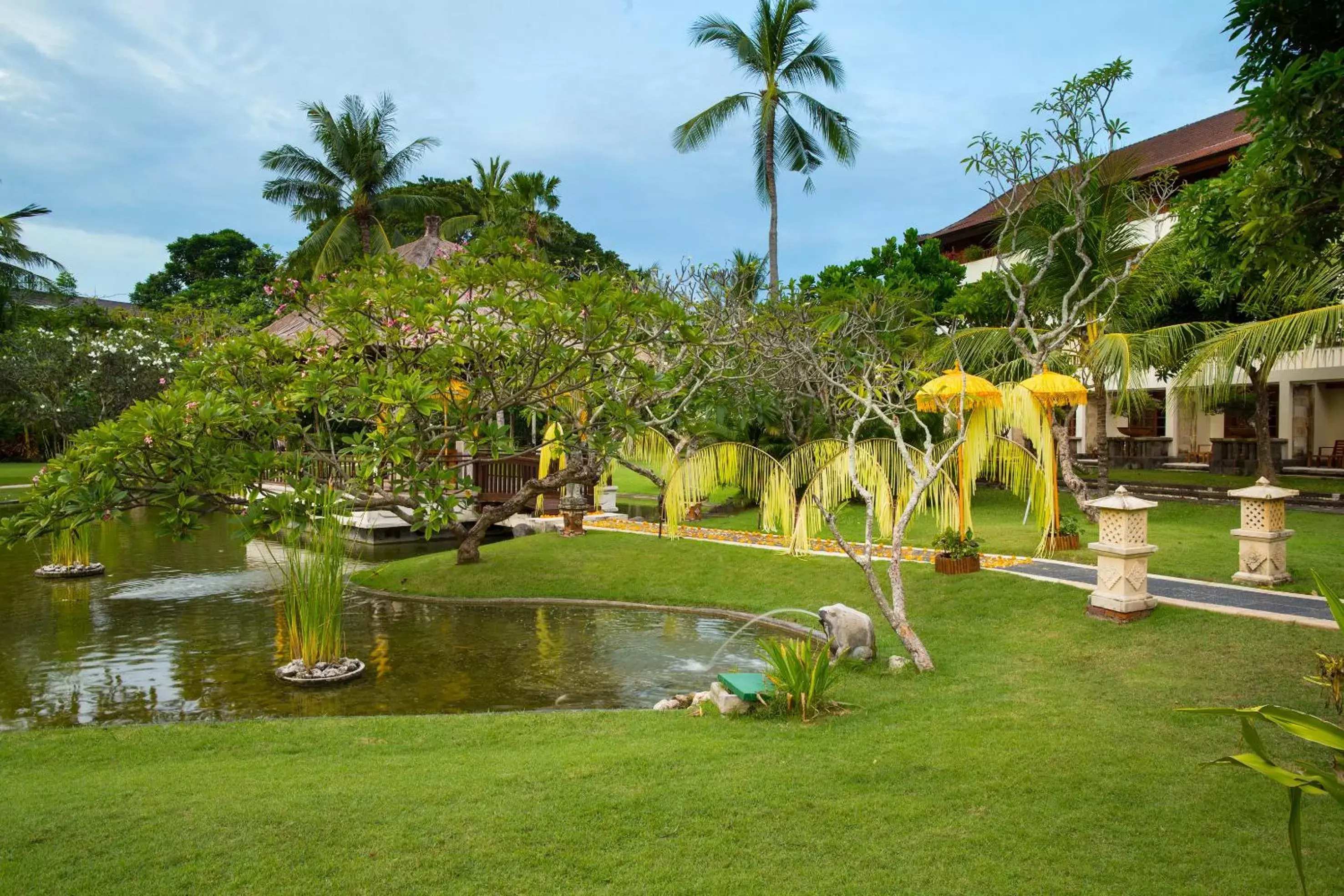 Garden view, Garden in Nusa Dua Beach Hotel & Spa, Bali