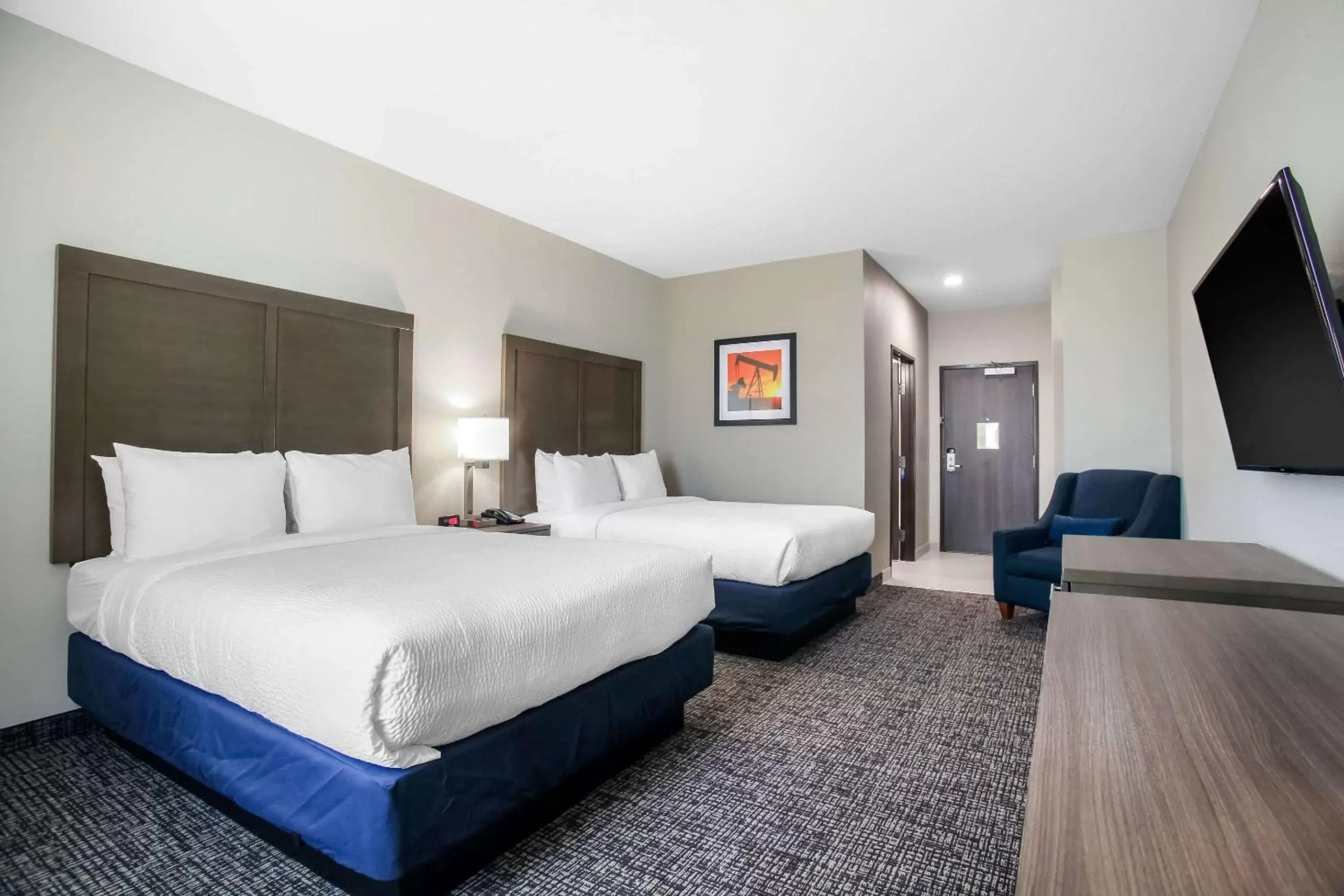 Photo of the whole room, Bed in Holiday Inn Express & Suites Tulsa East - Catoosa, an IHG Hotel