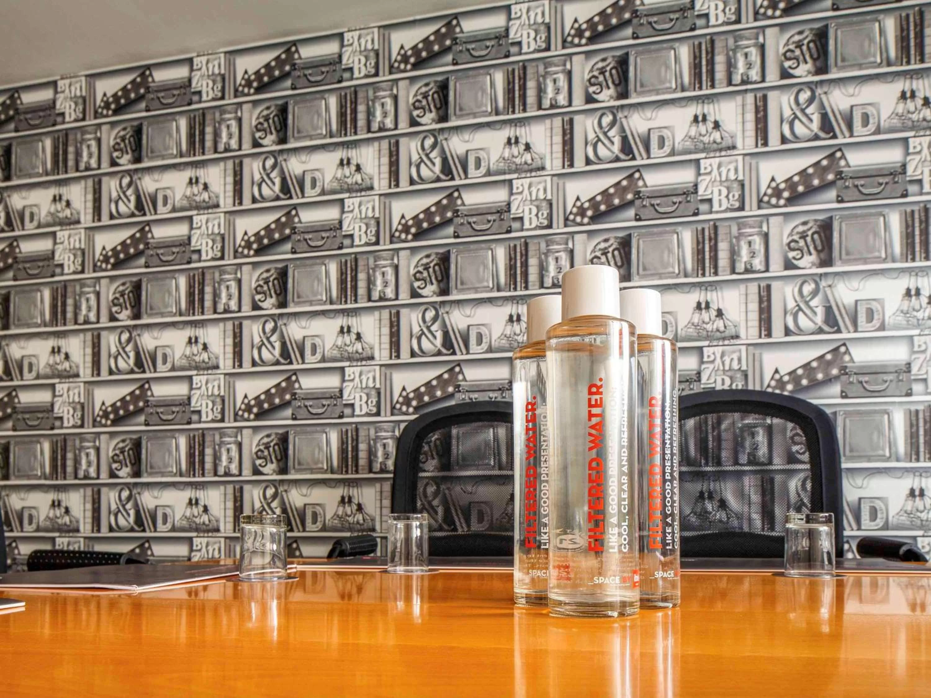 On site in ibis Lincoln