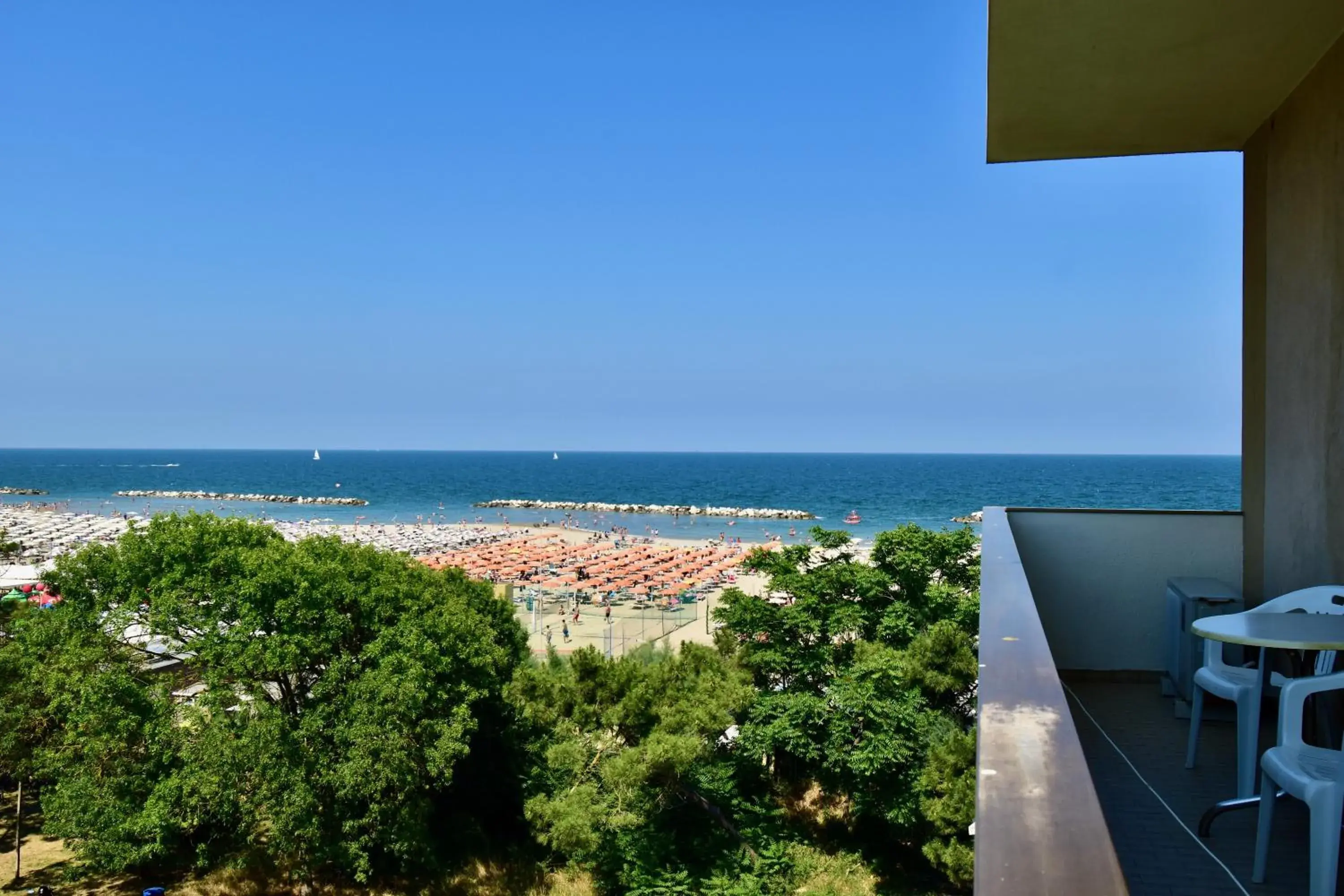Balcony/Terrace, Sea View in Hotel Astor