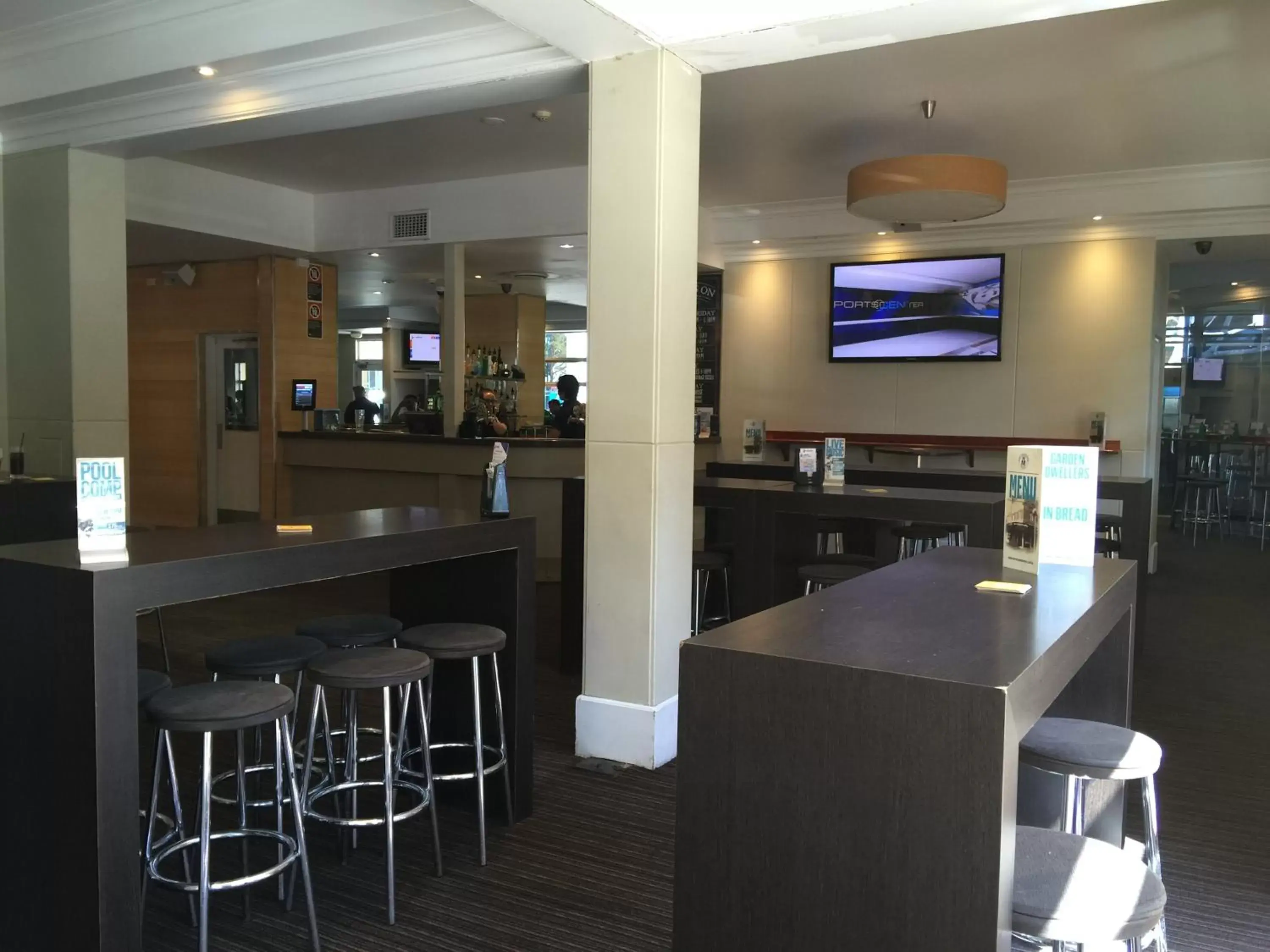 Restaurant/places to eat, Lounge/Bar in Port Macquarie Hotel