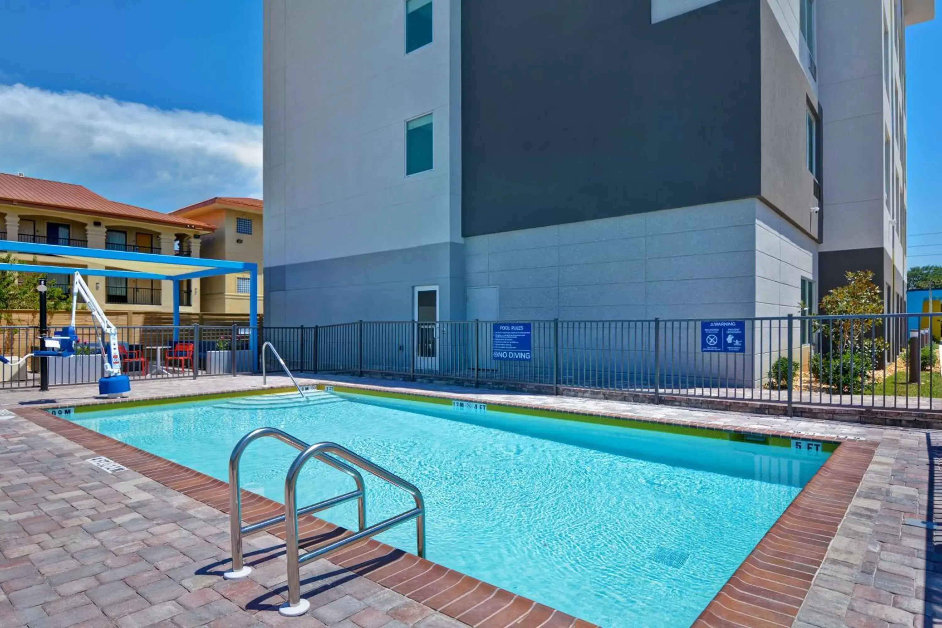 Pool view, Swimming Pool in Tru By Hilton Fort Walton Beach, Fl