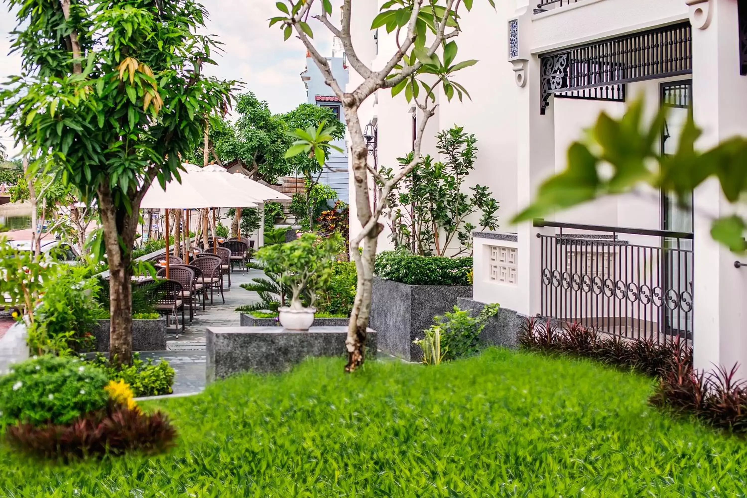 Garden, Property Building in Laluna Hoi An Riverside Hotel & Spa