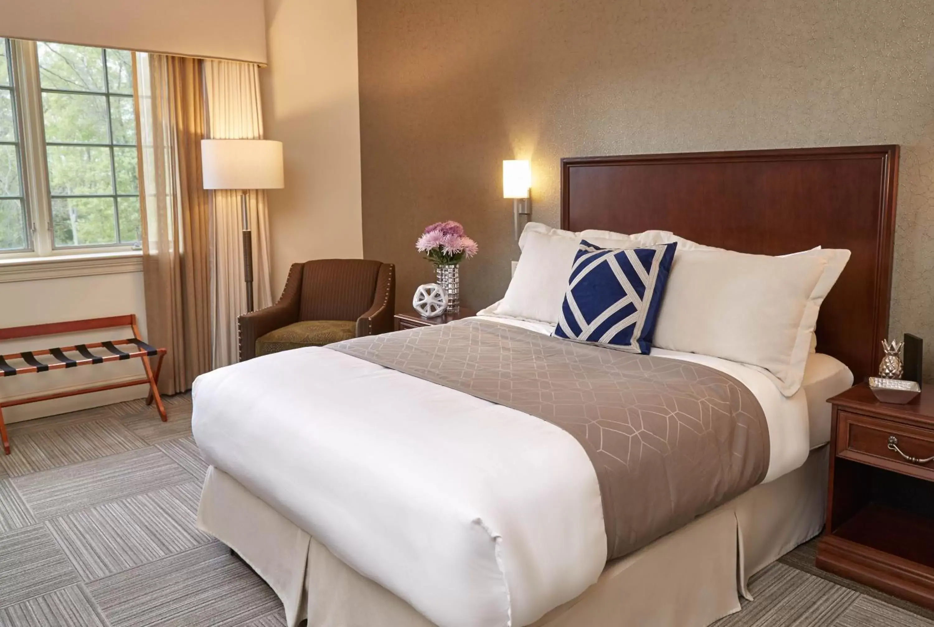 Queen Room in Rizzo Center, a Destination by Hyatt Hotel