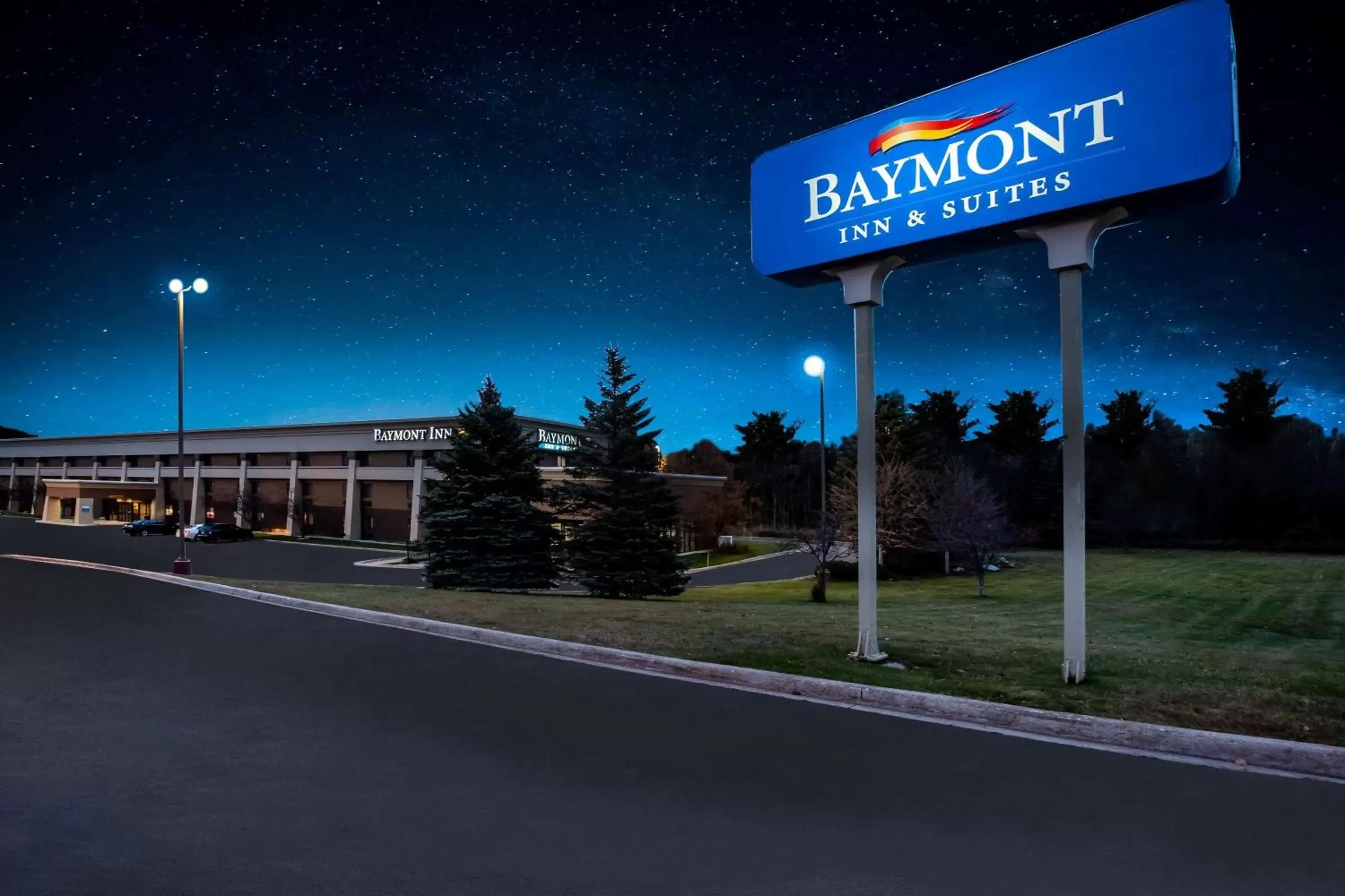 Property building in Baymont by Wyndham Traverse City