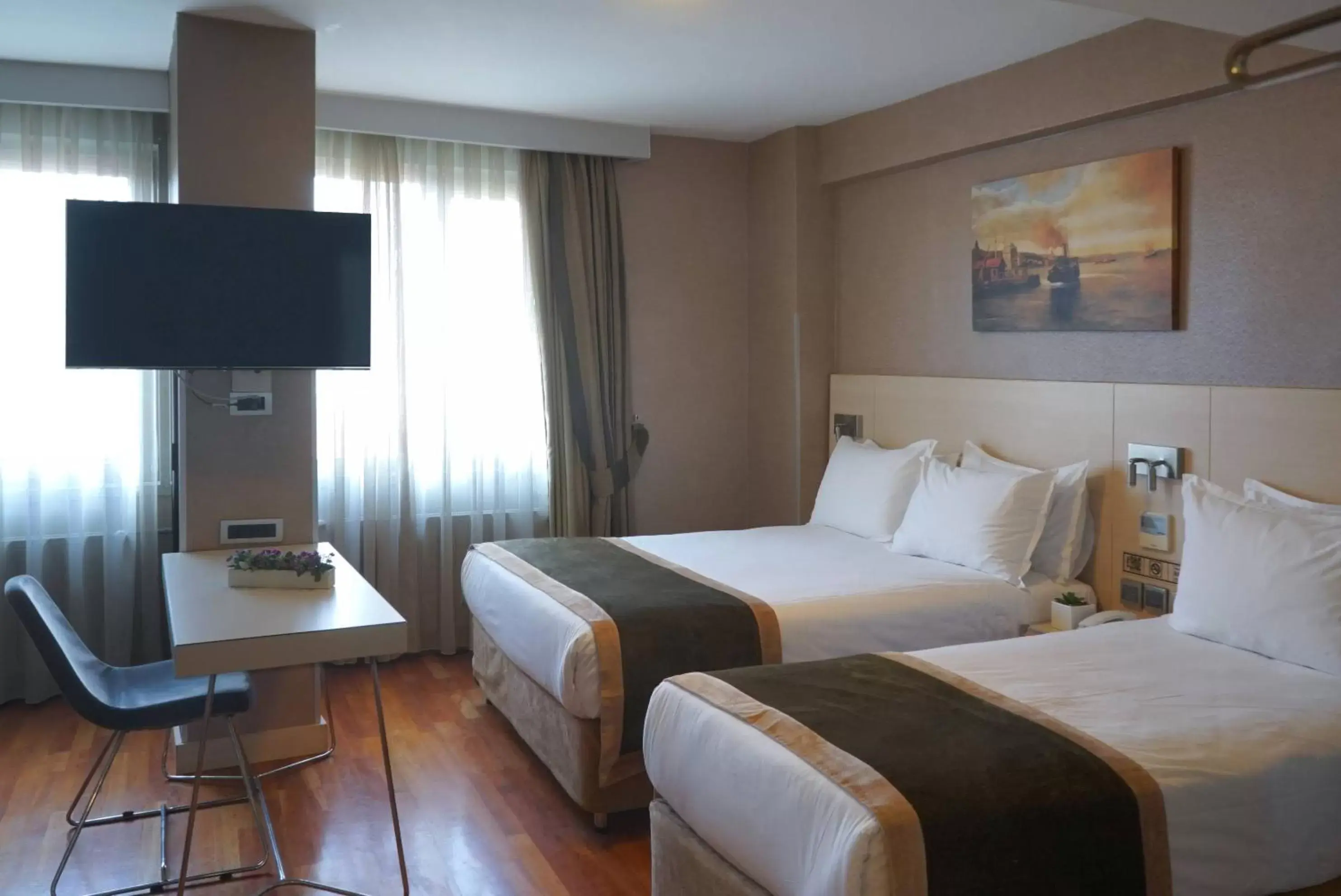 Bed in Hotel Troya