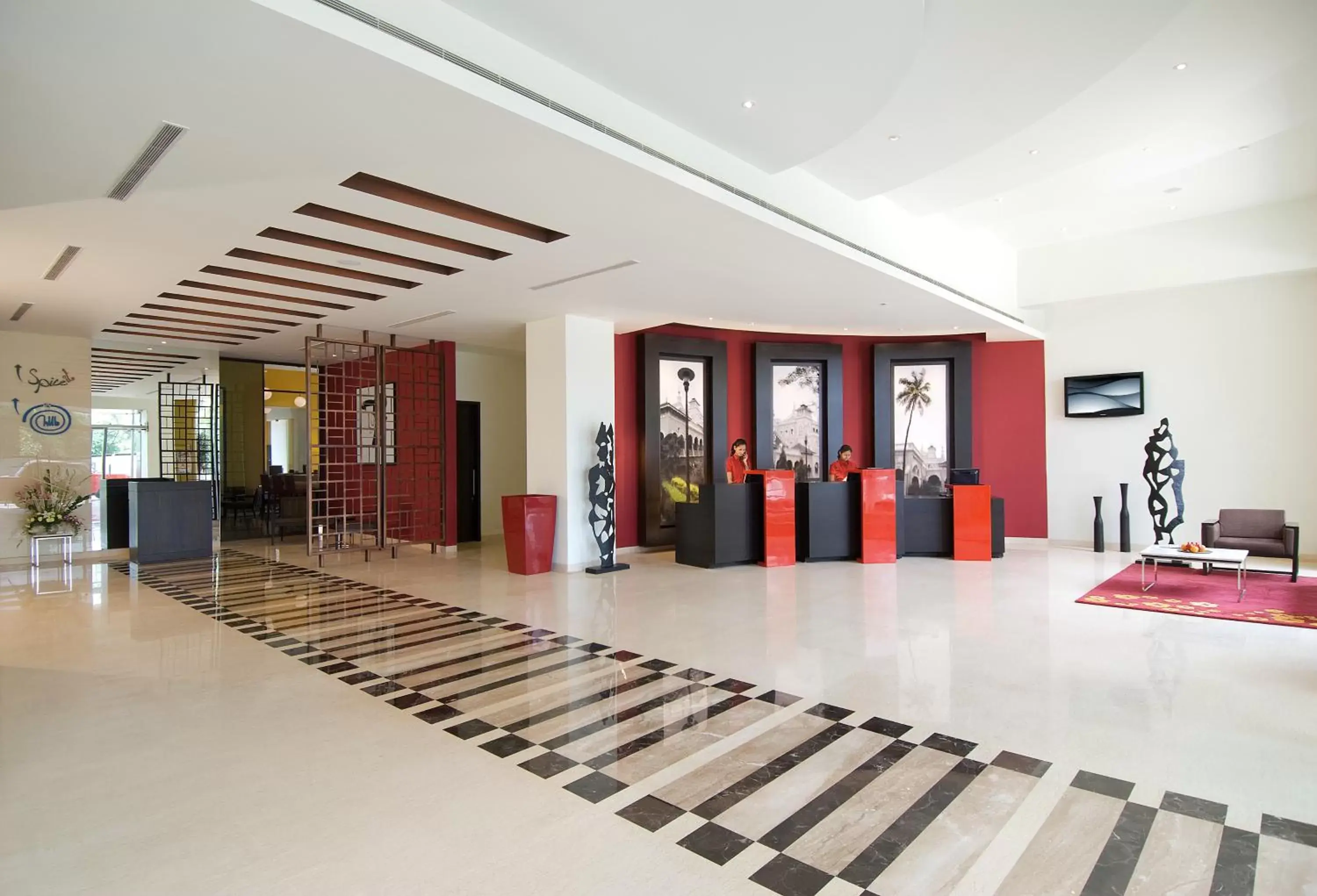 Lobby or reception in ibis Pune Viman Nagar - An Accor Brand