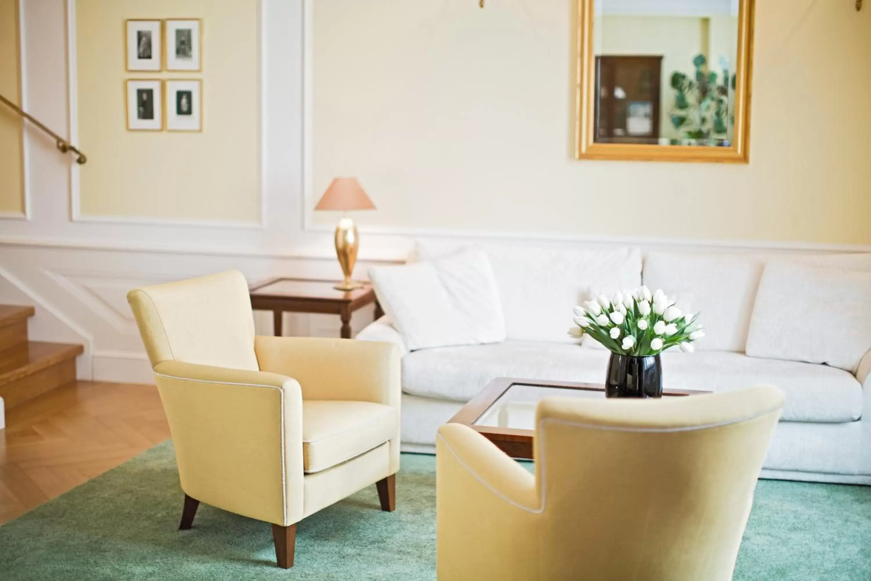 Living room, Seating Area in Palais Coburg Hotel Residenz