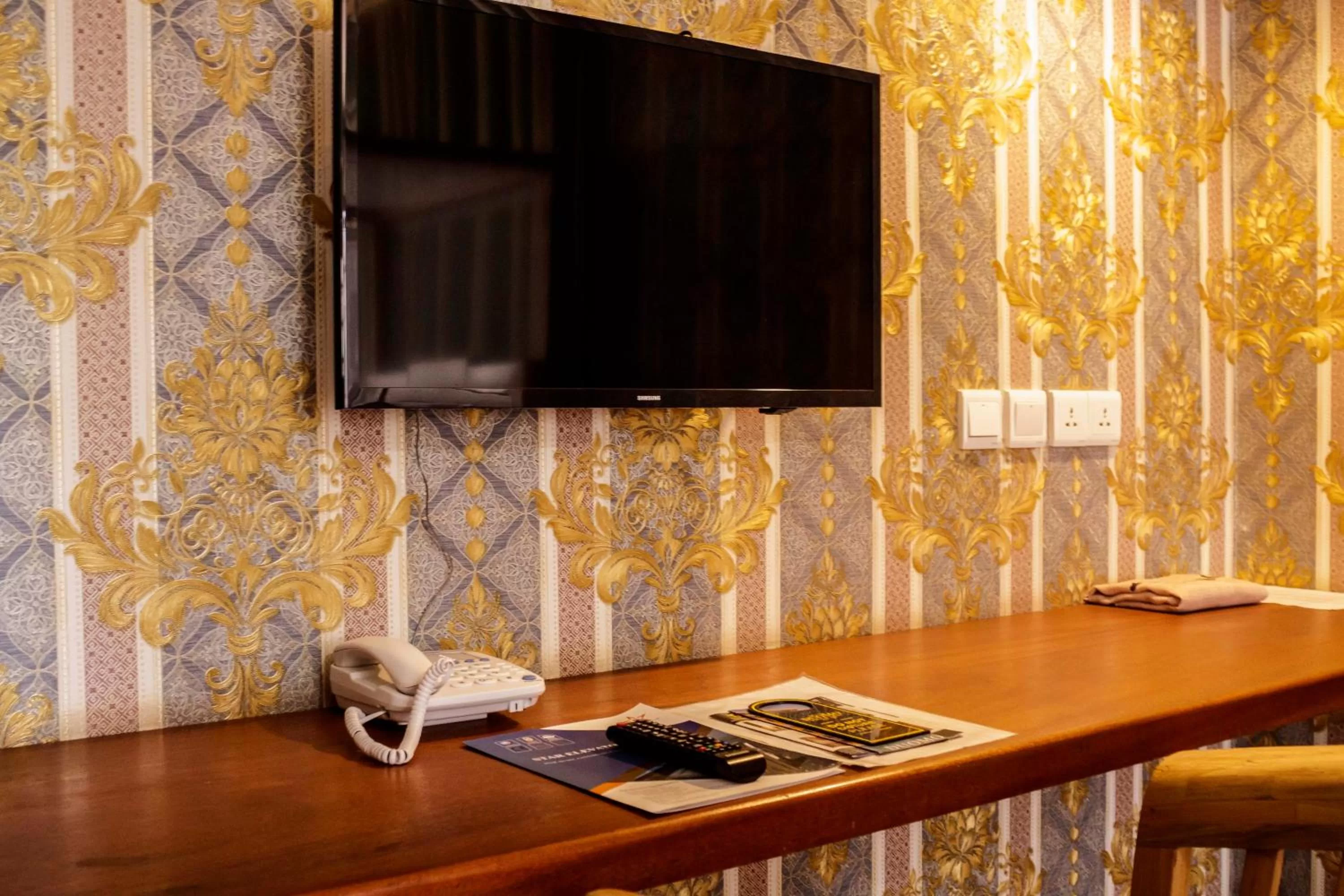 Decorative detail in Hotel Duomo and Suites