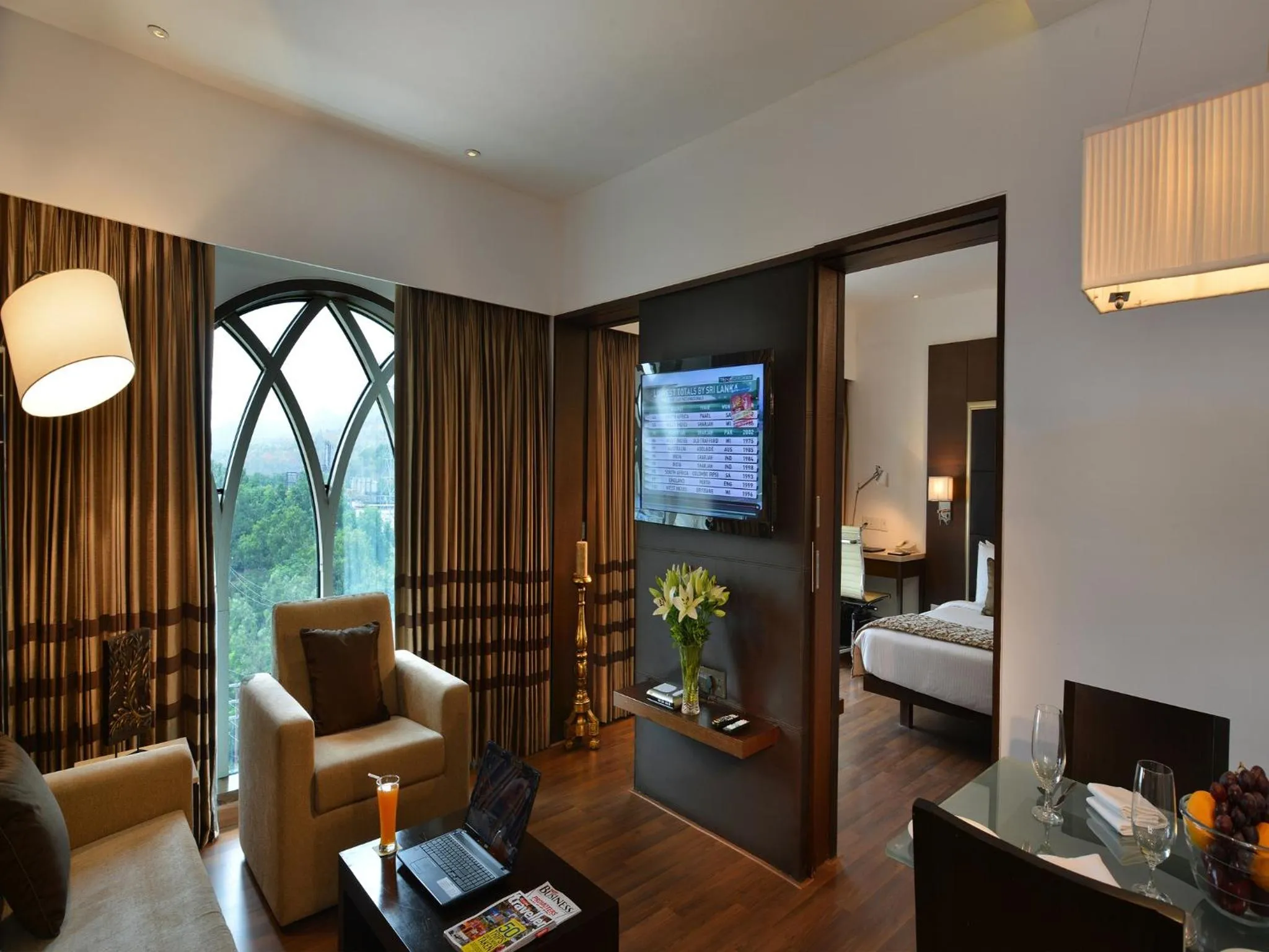 Living room in Majestic Court Sarovar Portico