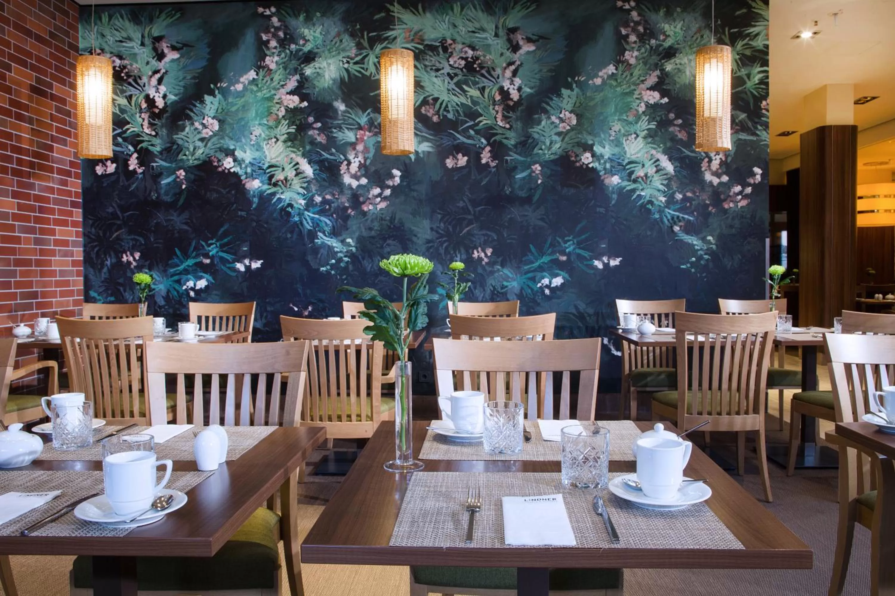 Restaurant/places to eat in Lindner Hotel Hamburg am Michel, part of JdV by Hyatt