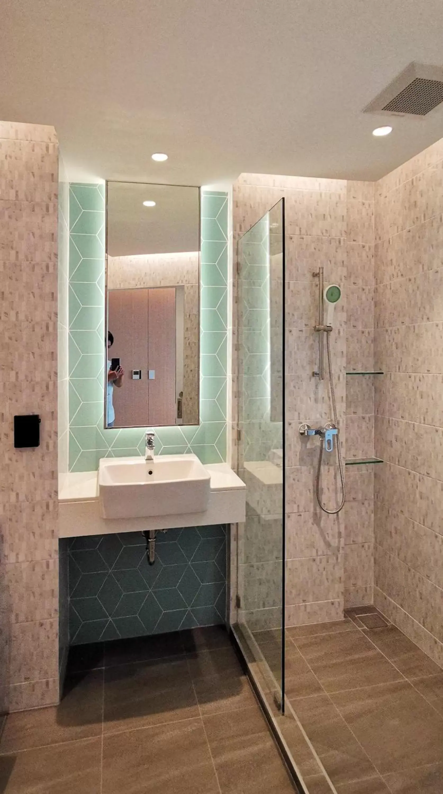 Bathroom in Mintel Huamark Bathroom in Mintel Huamark