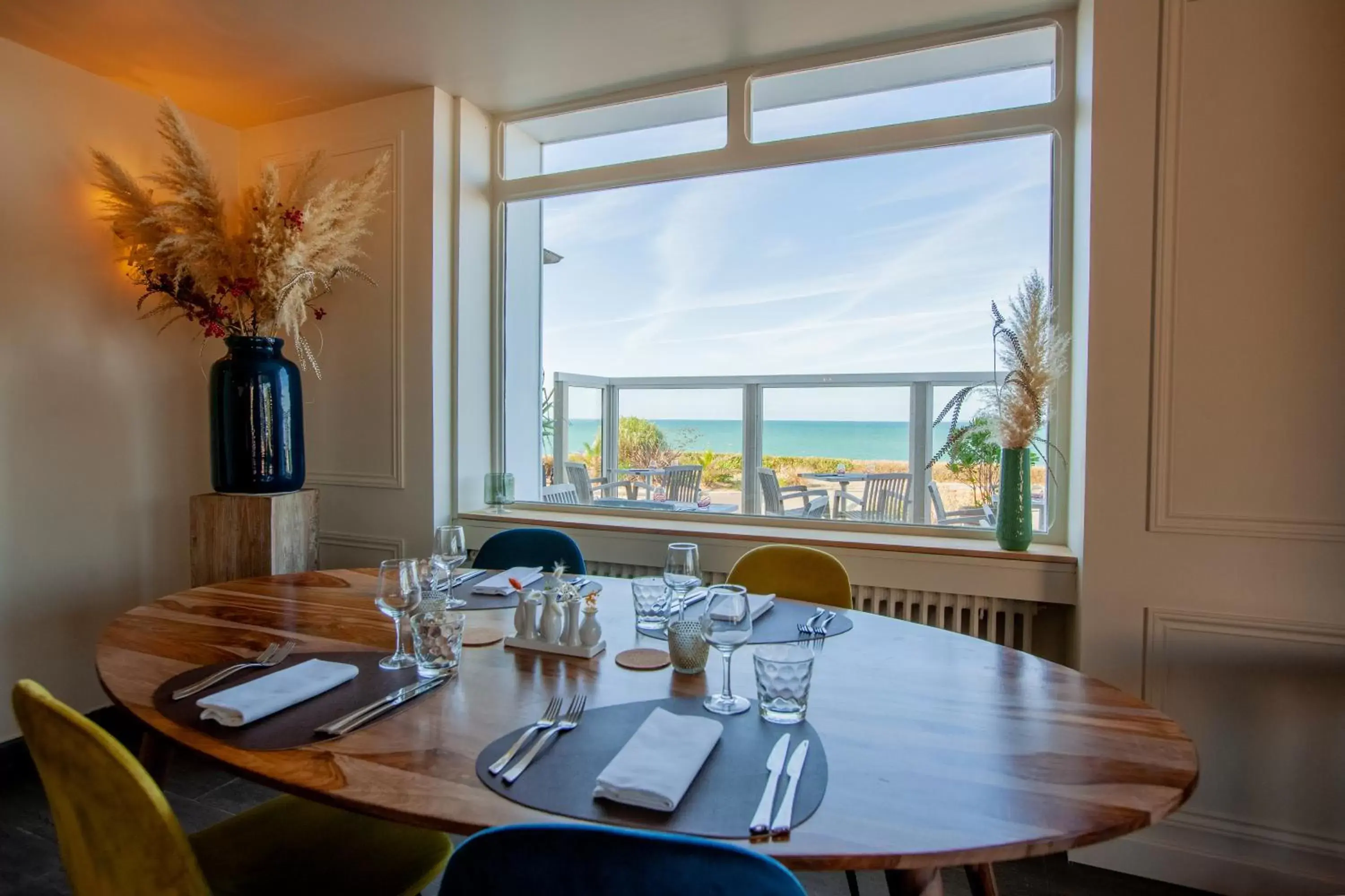 Restaurant/Places to Eat in Hôtel des Isles