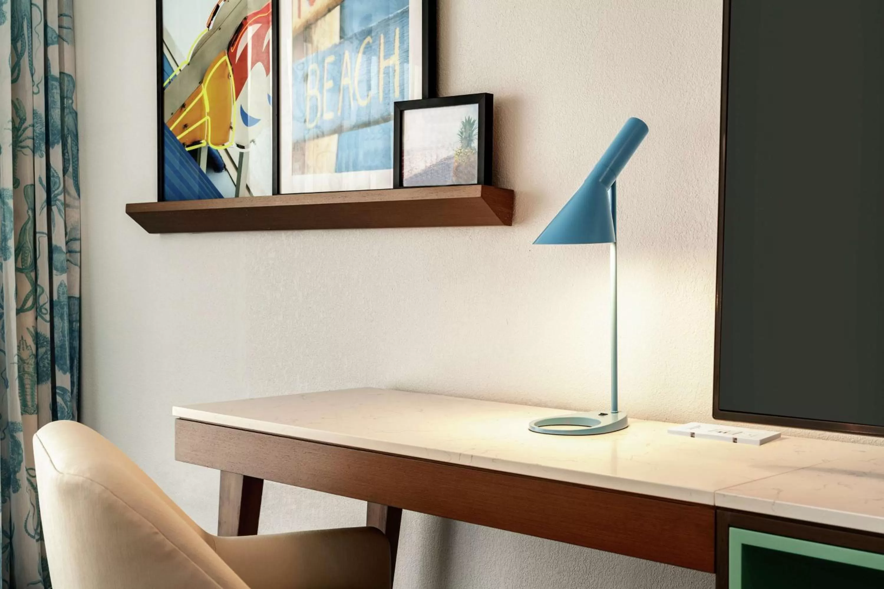 Bedroom in DoubleTree by Hilton Ocean City Oceanfront