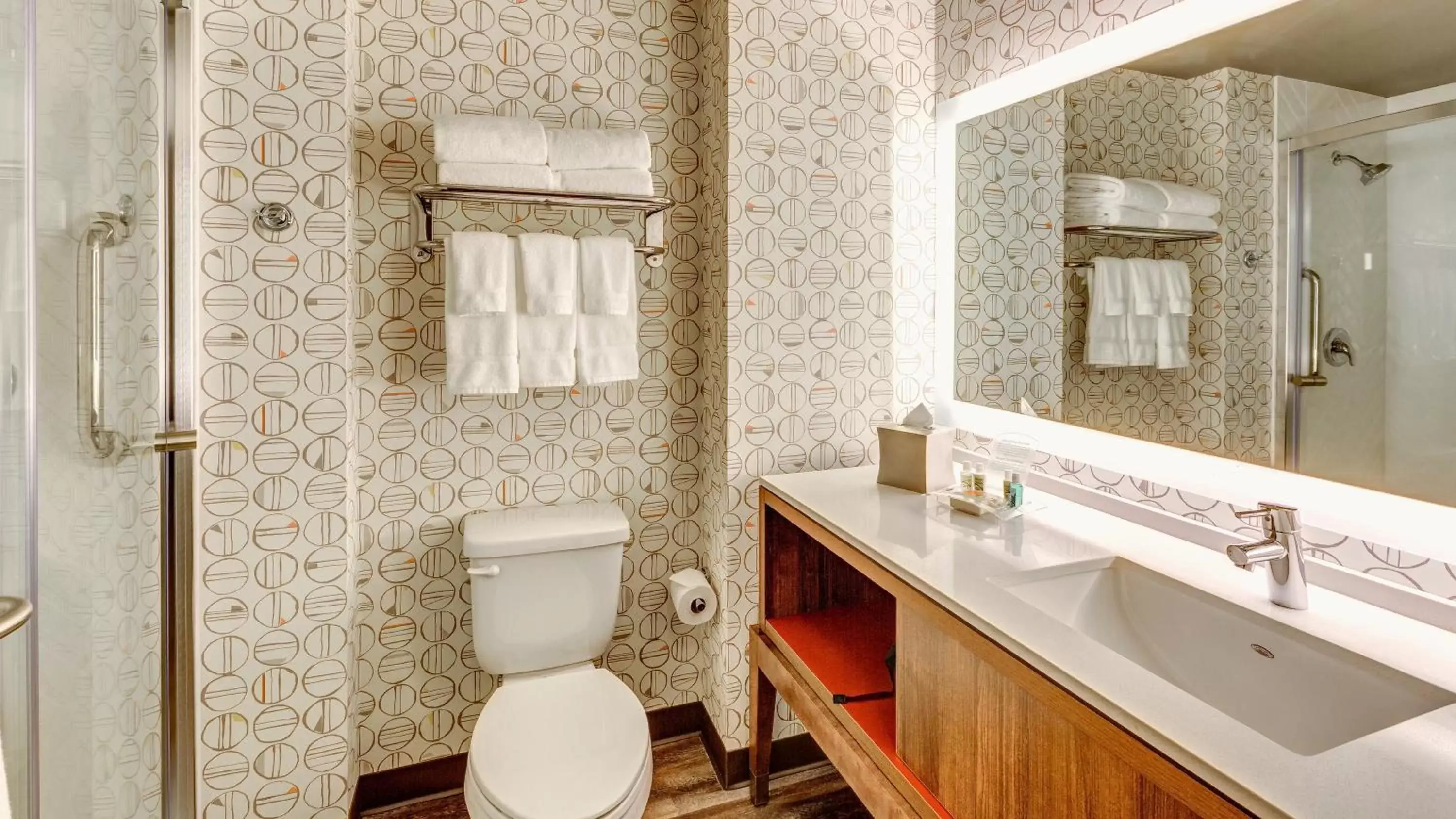Bathroom in Holiday Inn Bellingham, an IHG Hotel