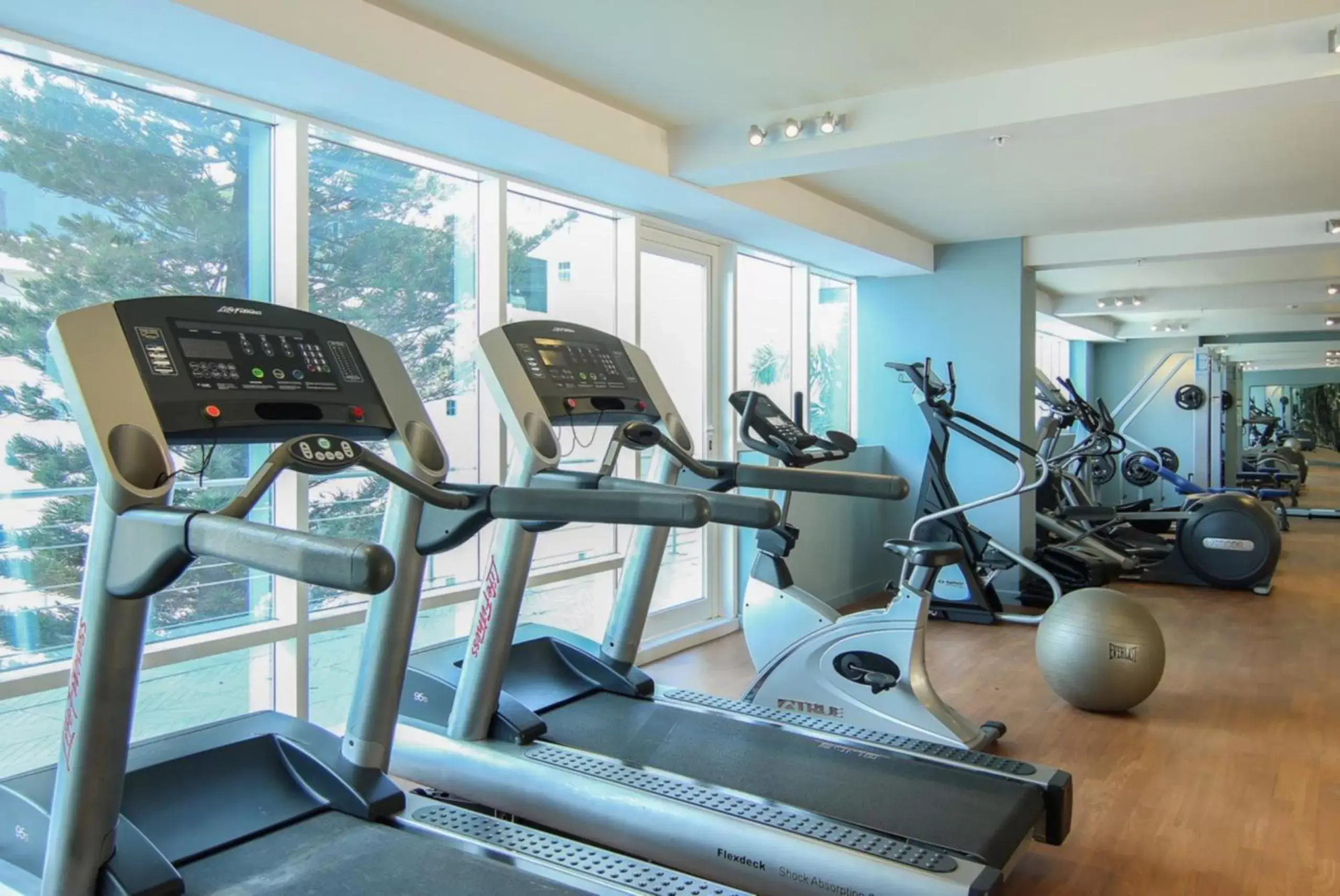 Fitness centre/facilities in The Executive Hotel