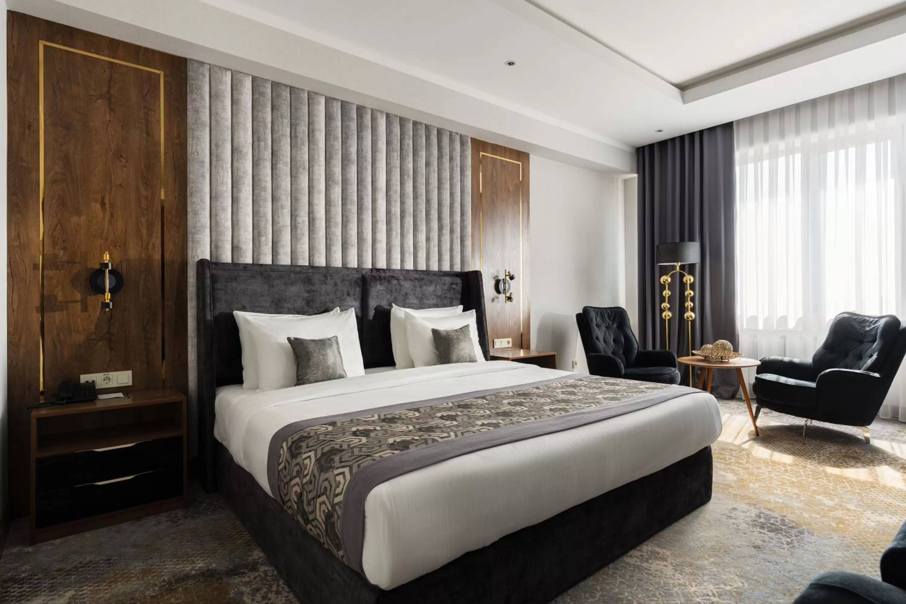 Bed in Shamsan Airport Hotel