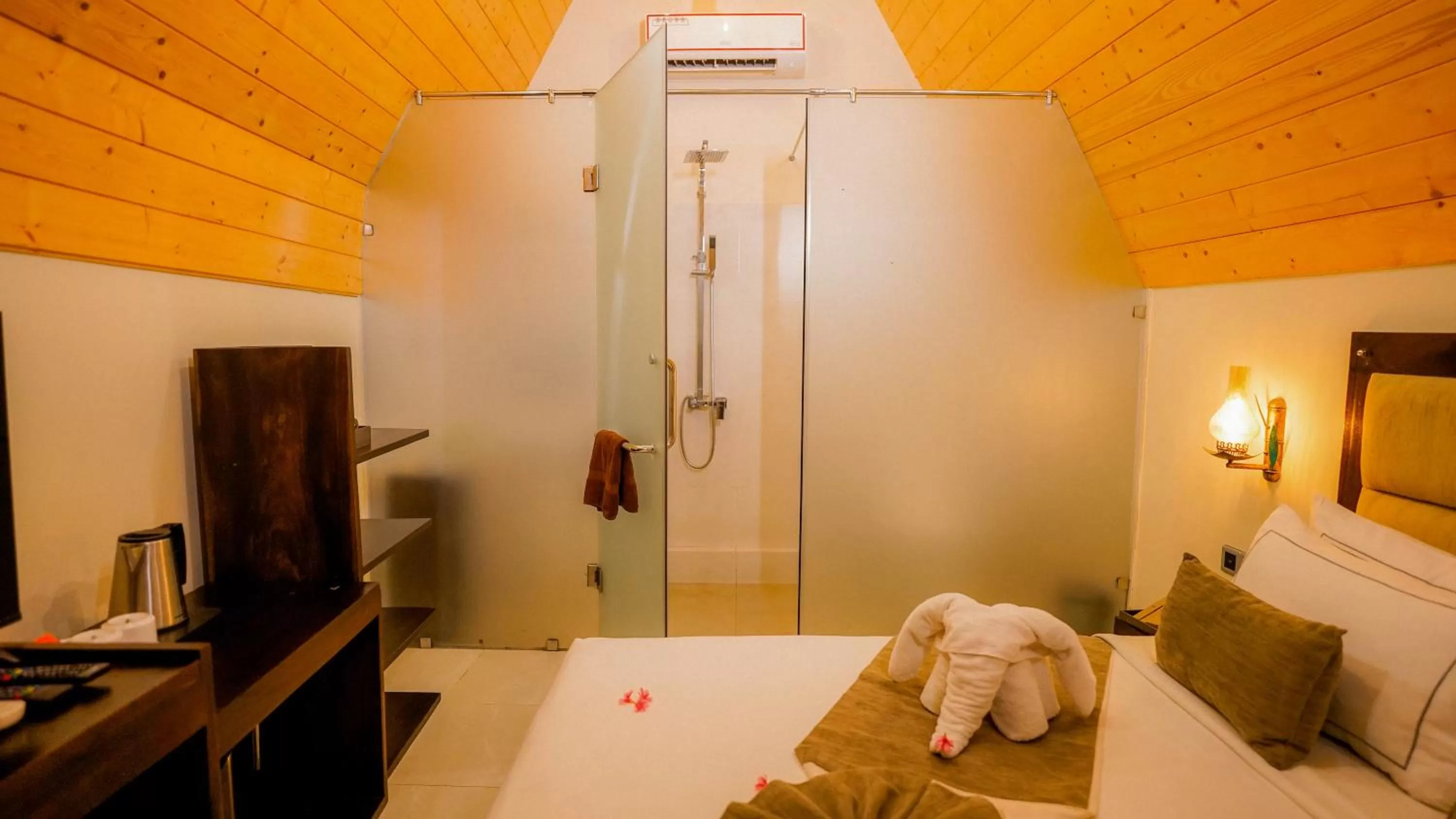 Bed in Royal Classic Resort