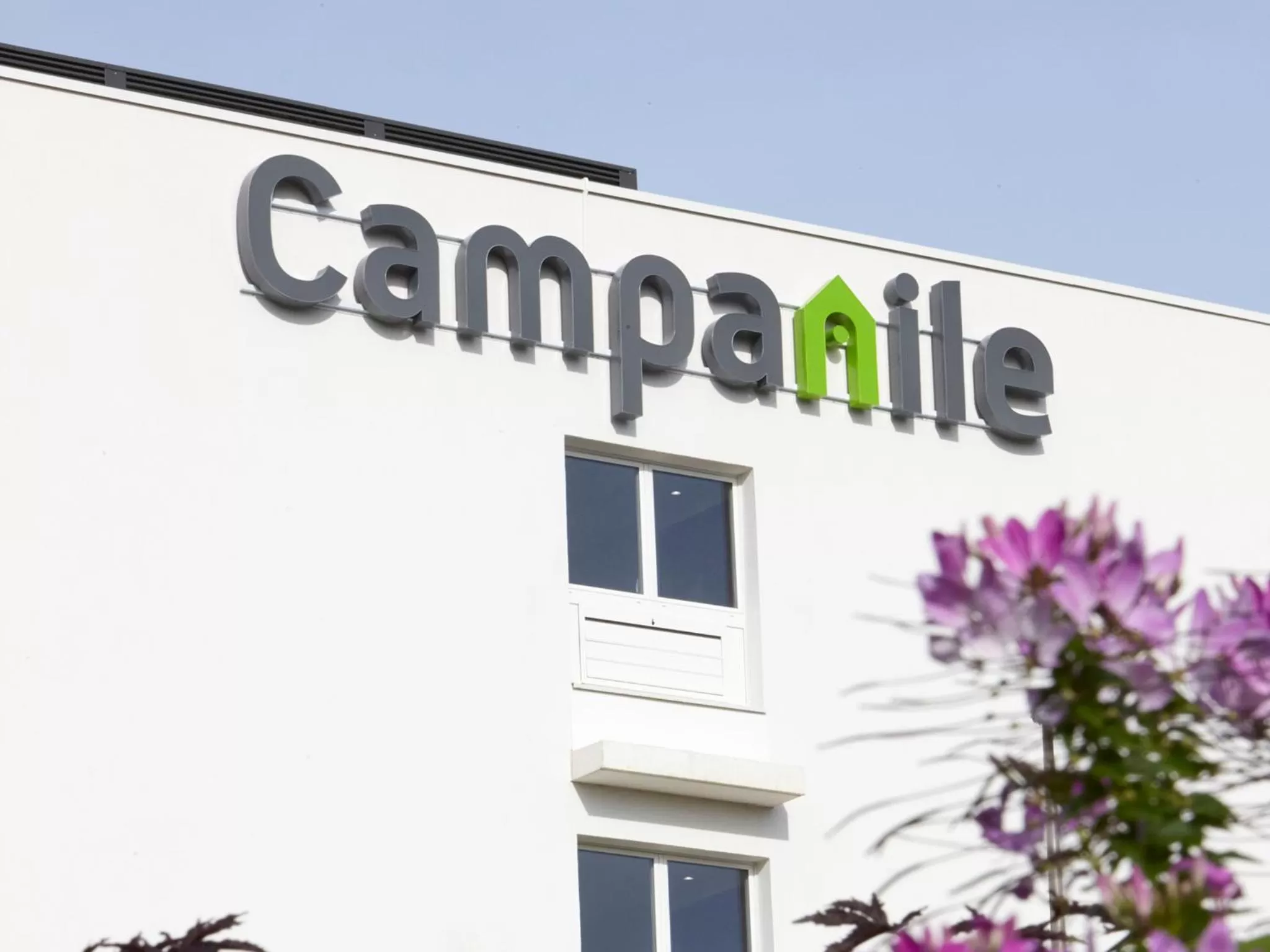 Property logo or sign in Campanile Ales Centre - Cévennes