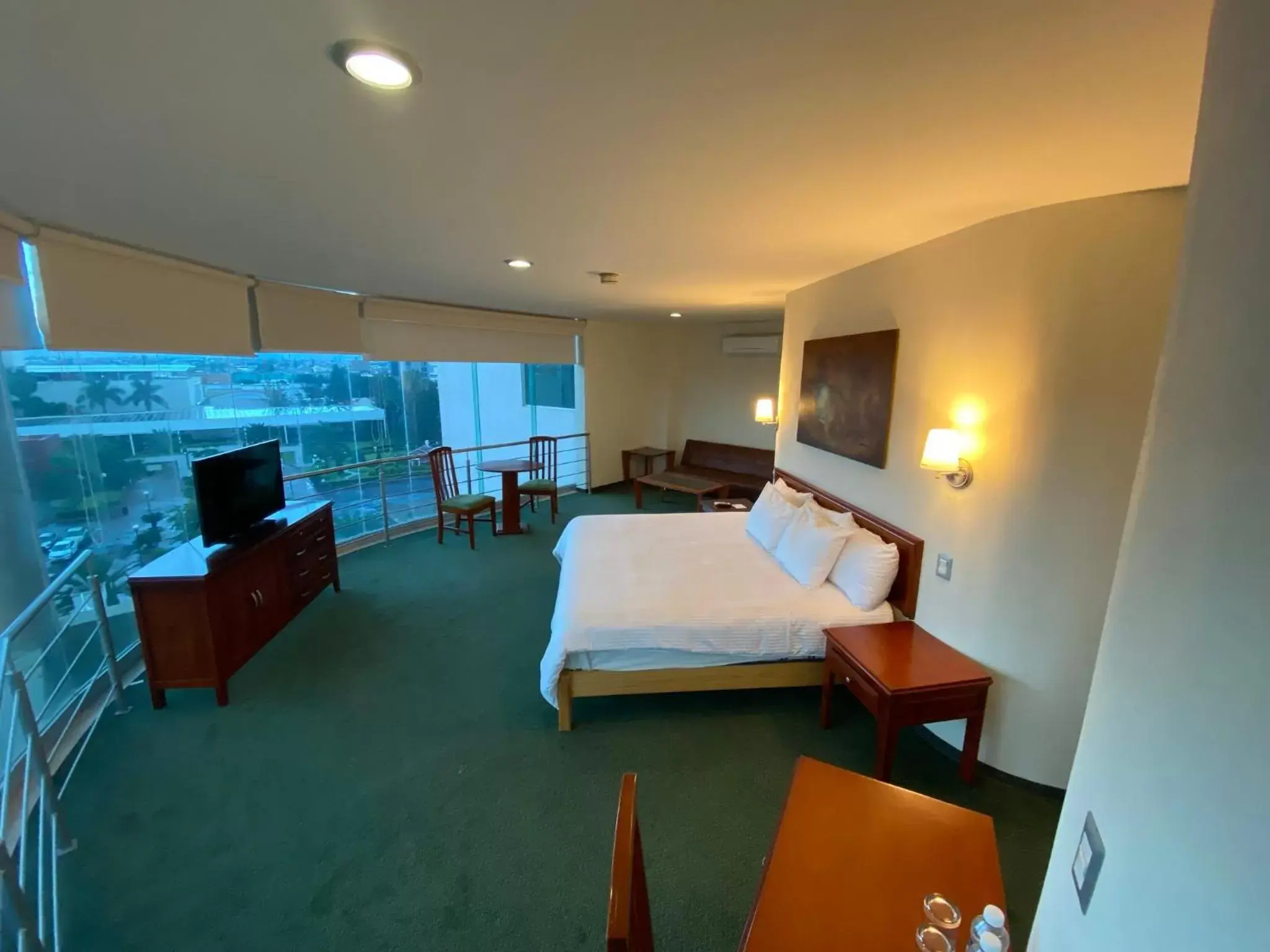 Photo of the whole room in Hotel Enterprise Inn Poliforum