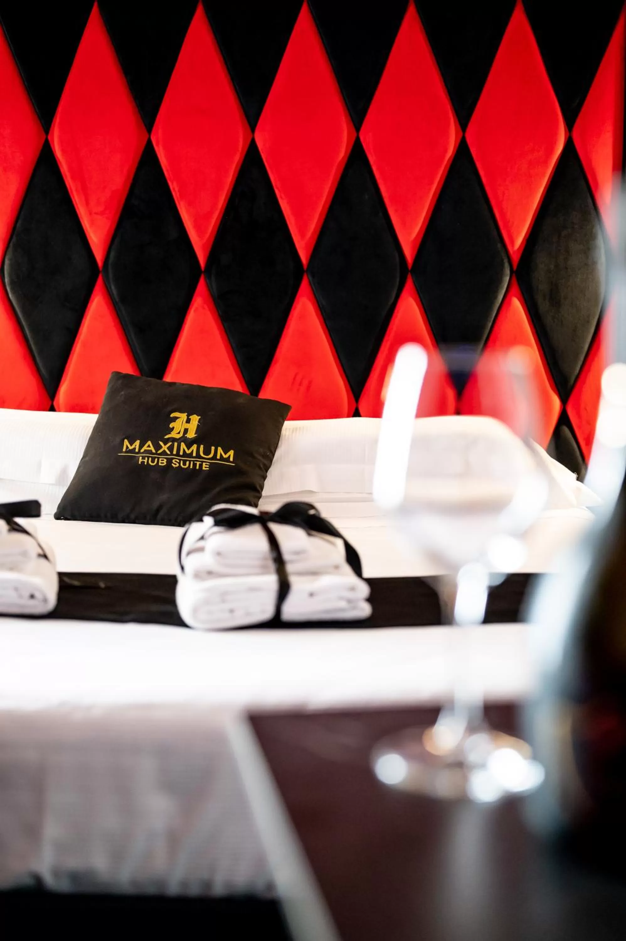 towels in Maximum hub suite&spa