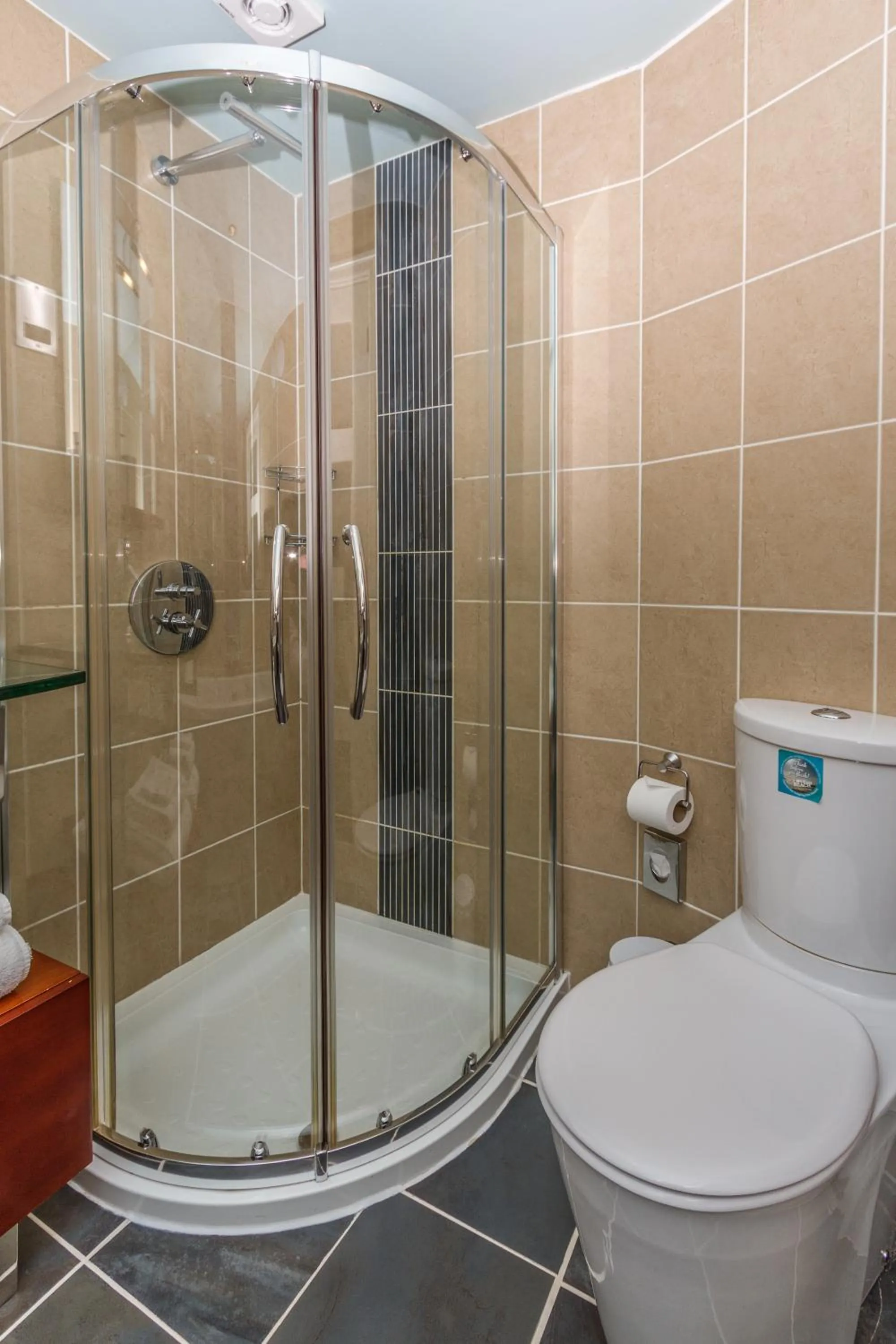 Shower in Number One South Beach