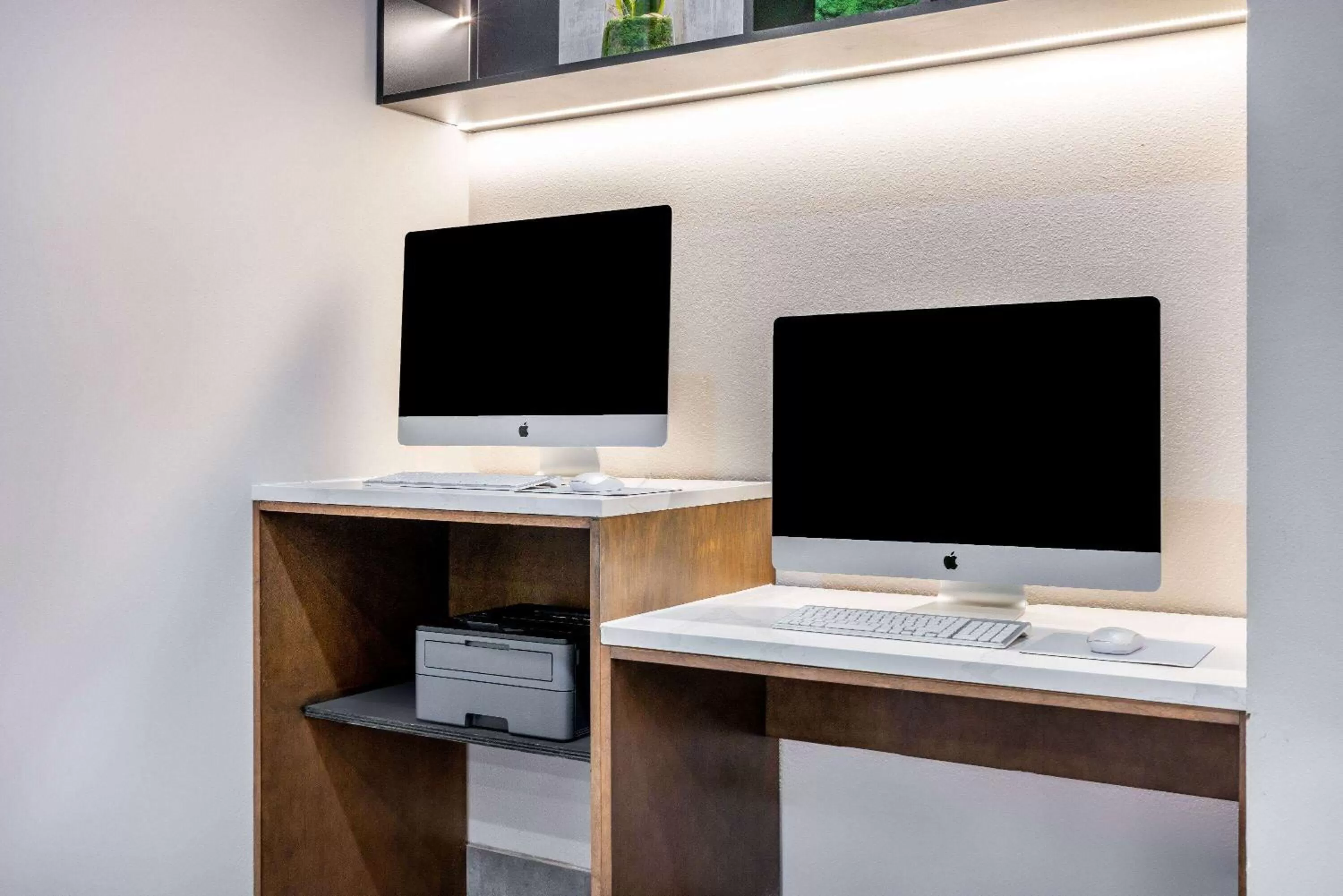 Food and drinks in La Quinta by Wyndham St. George