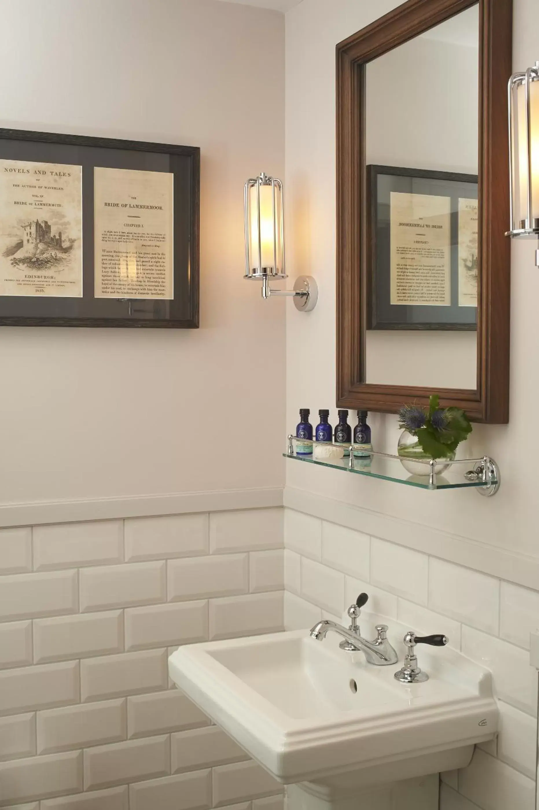 Bathroom in InterContinental Edinburgh The George by IHG Bathroom in InterContinental Edinburgh The George by IHG