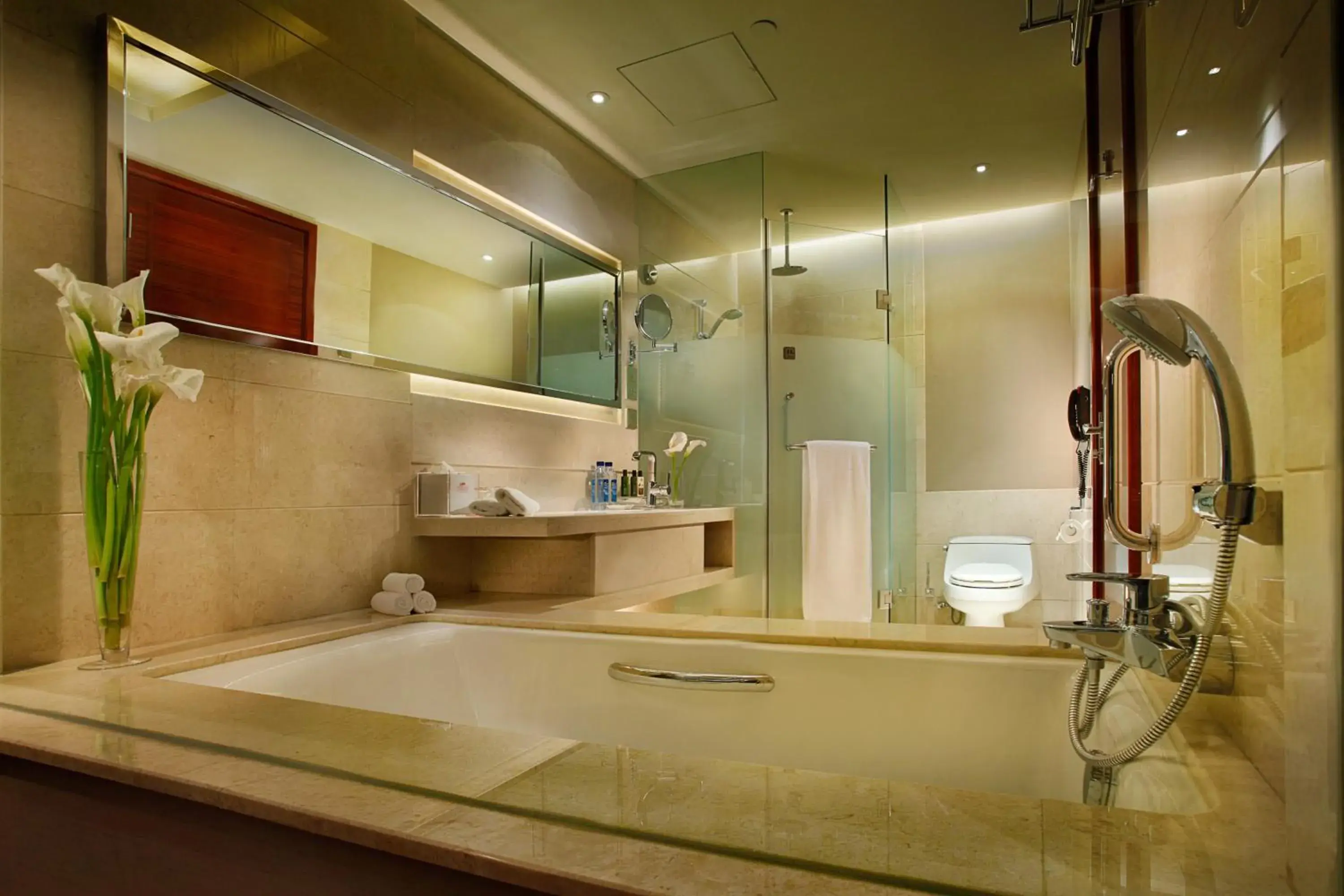 Bathroom in Crowne Plaza Shenyang Parkview, an IHG Hotel
