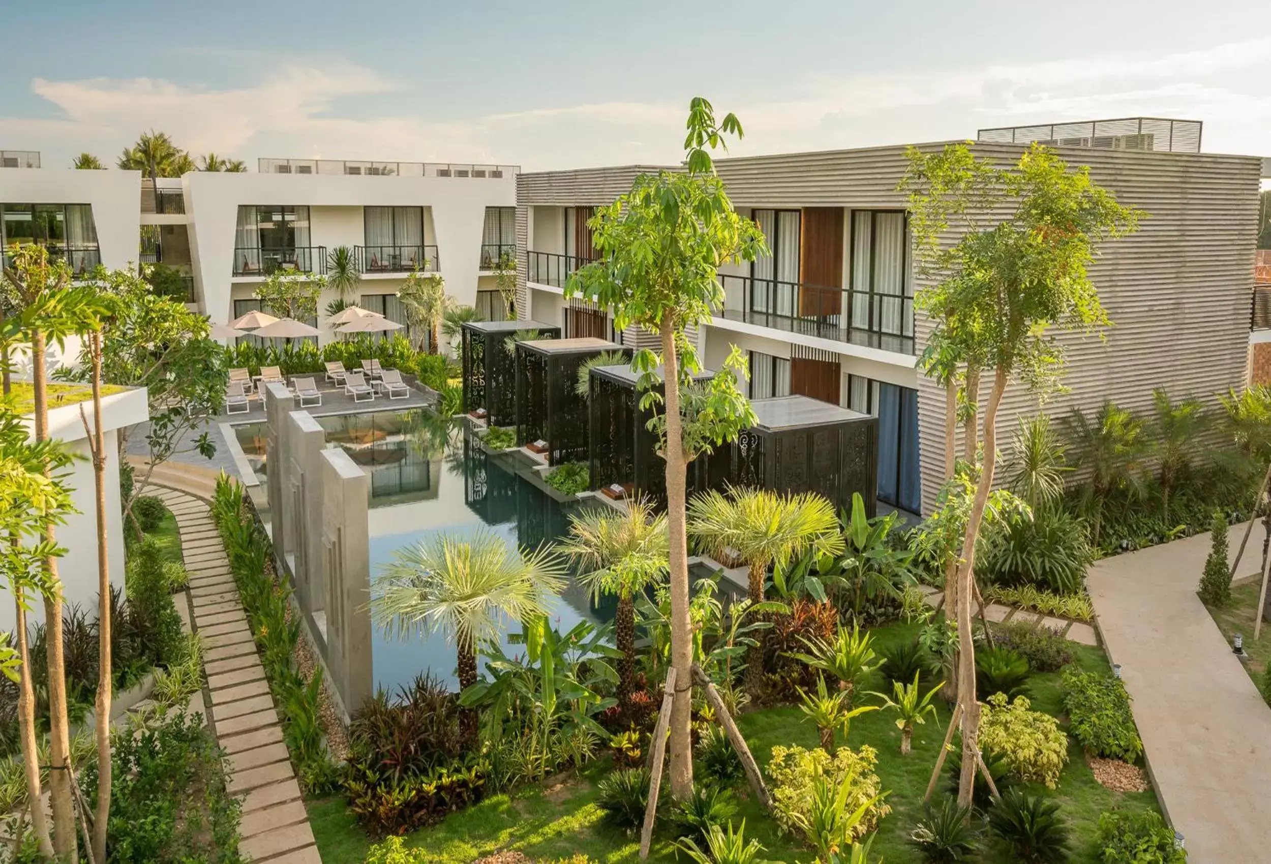 Garden, Pool View in Metta Residence & Spa