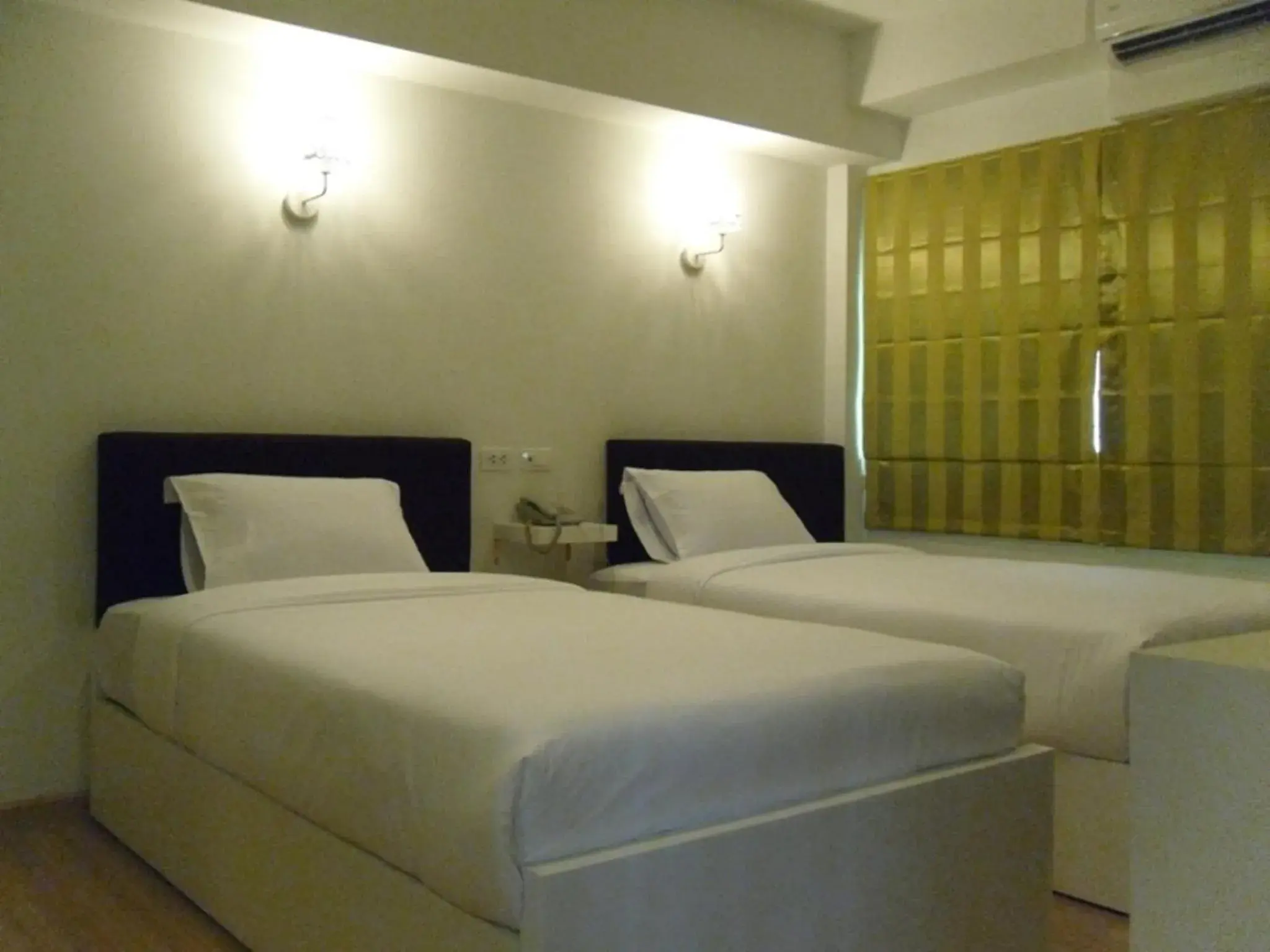 Bed in Lantana Pattaya Hotel (SHA Extra Plus)