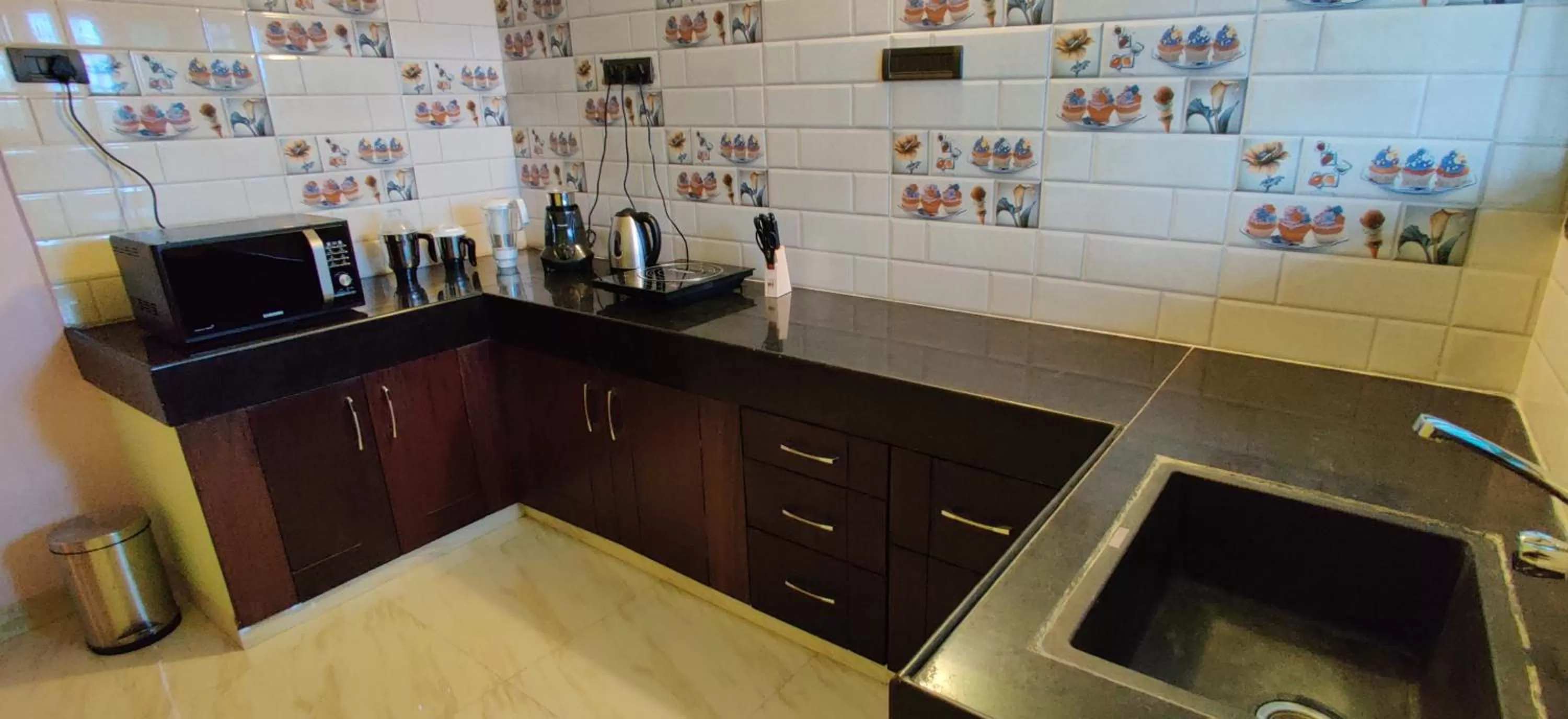 Coral Shelters Mattuthavani