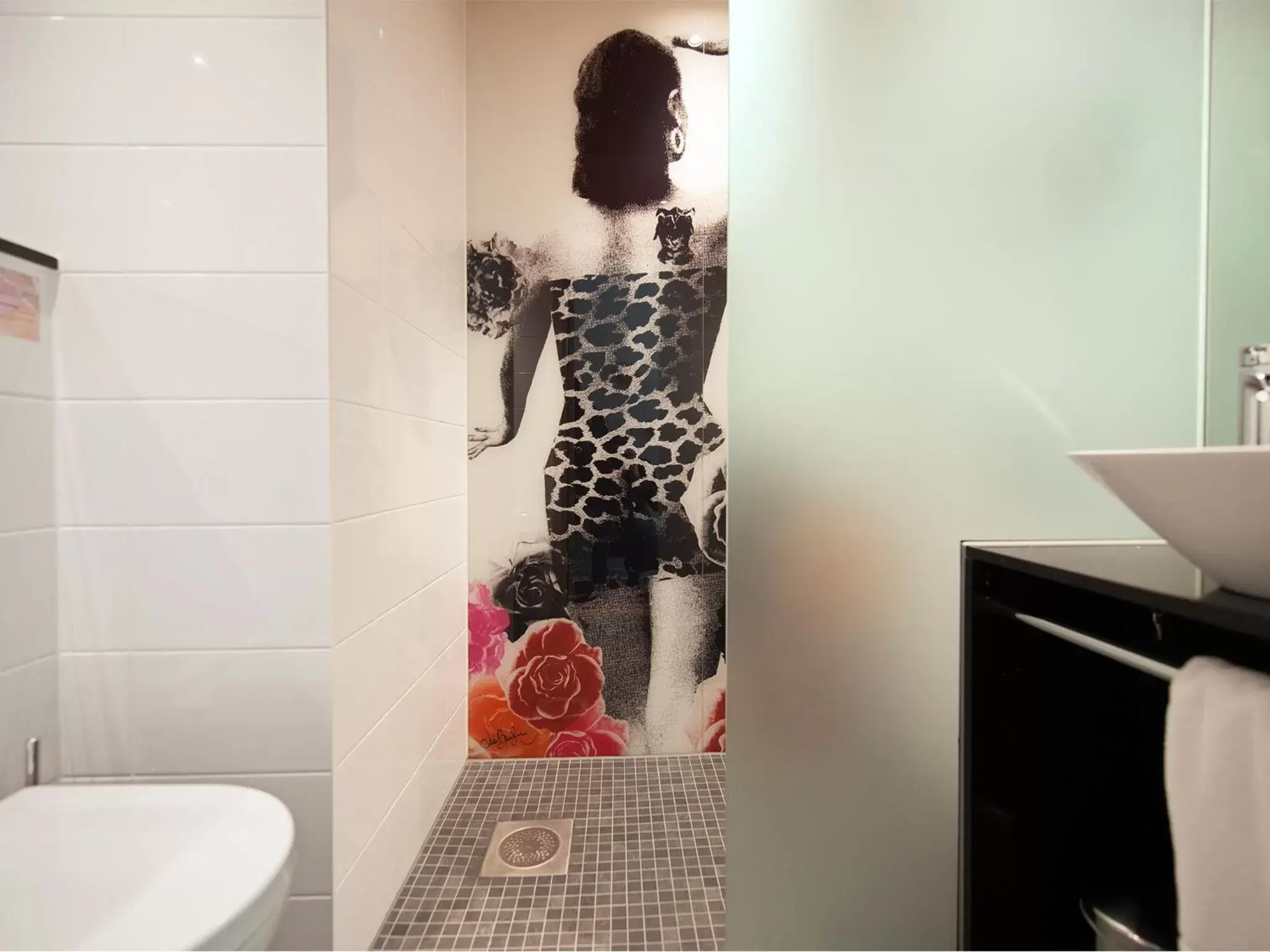 Shower, Bathroom in Motel L Hammarby Sjöstad