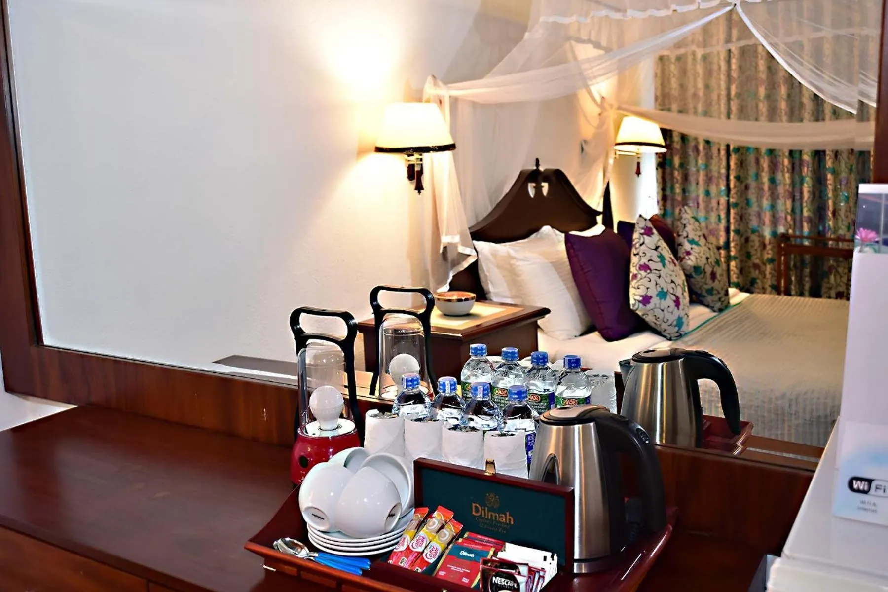 Bed in Colombo Villa