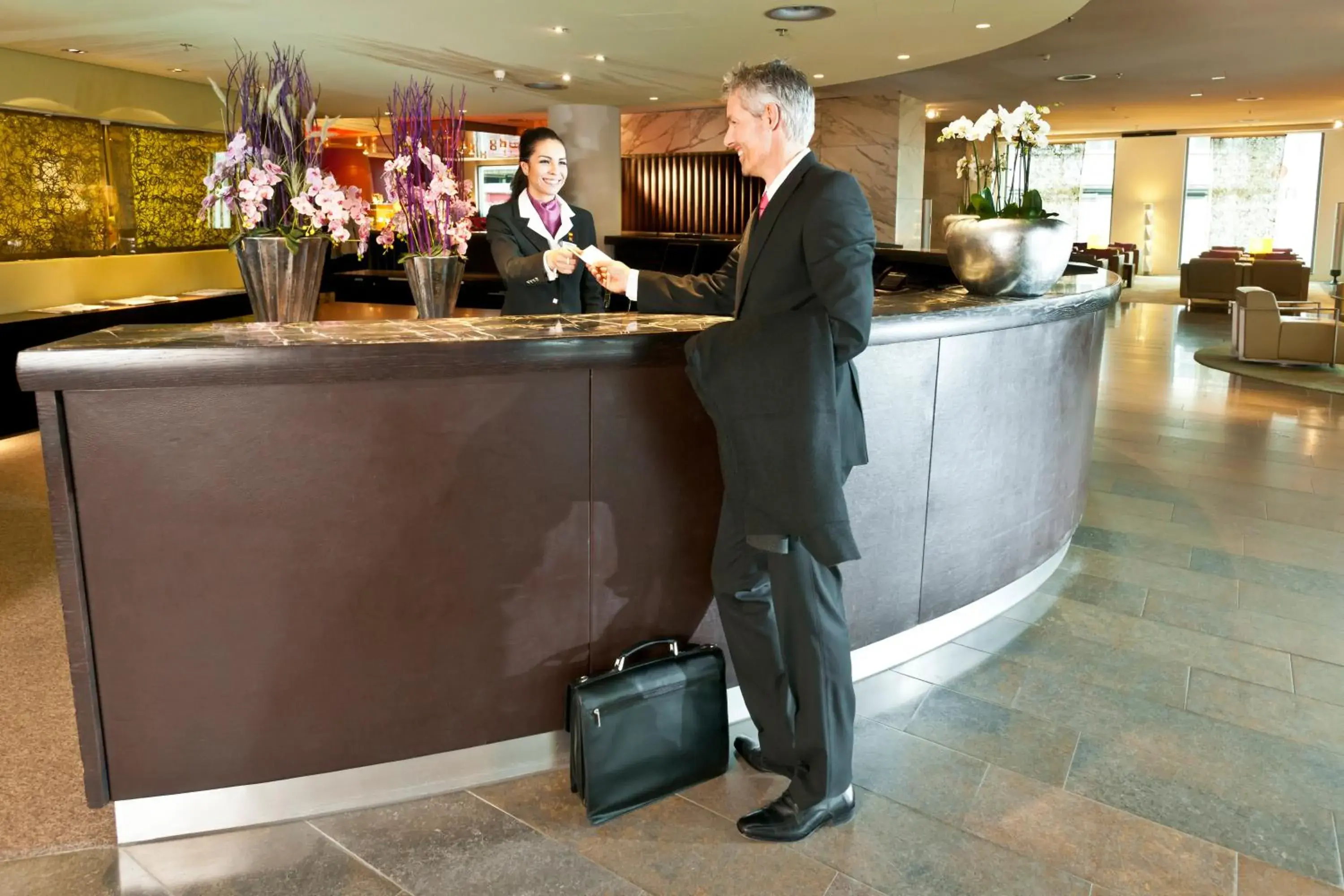 Staff, Lobby/Reception in Dorint Hotel am Heumarkt Köln