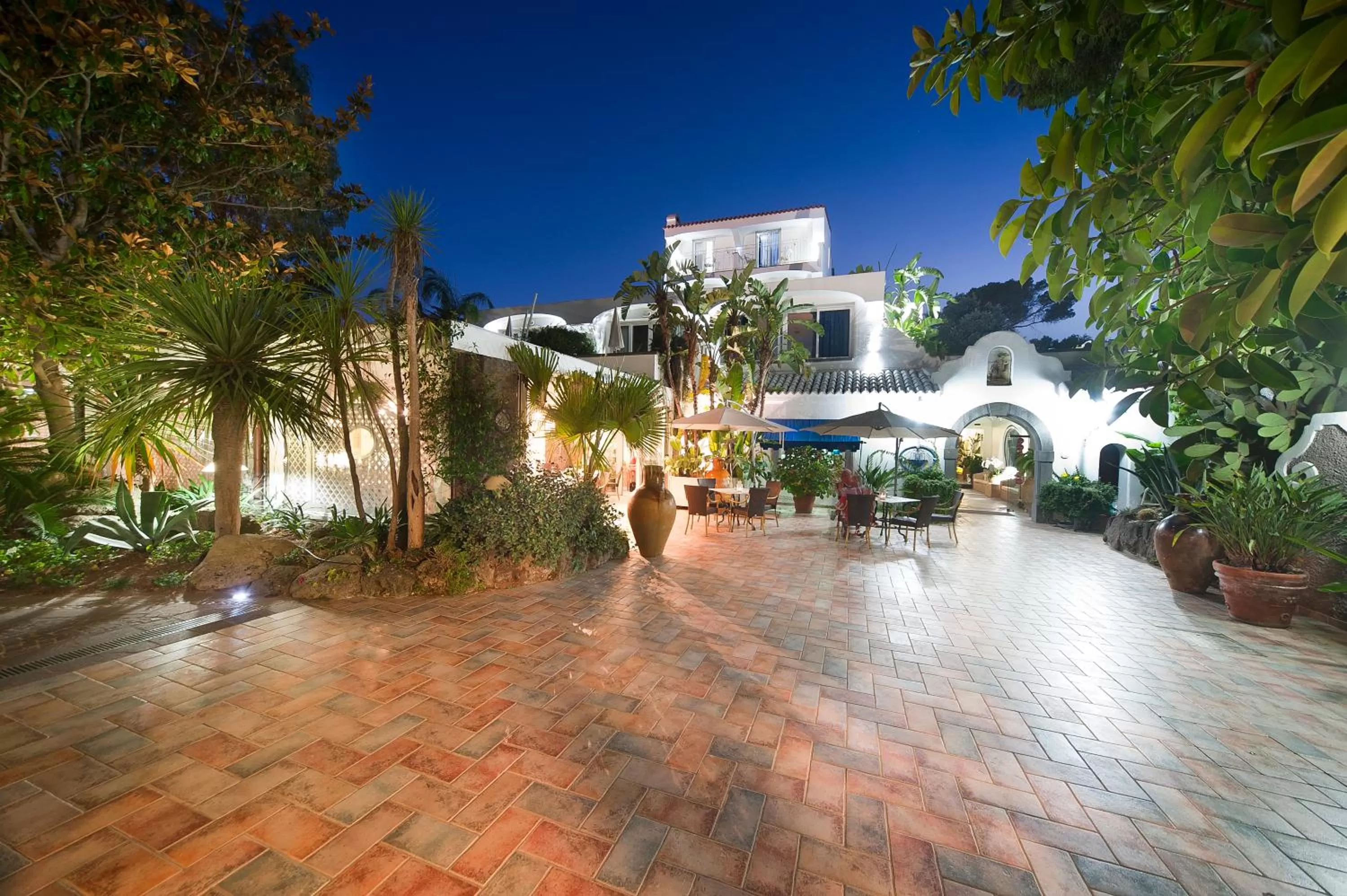 Facade/entrance in Central Park Terme