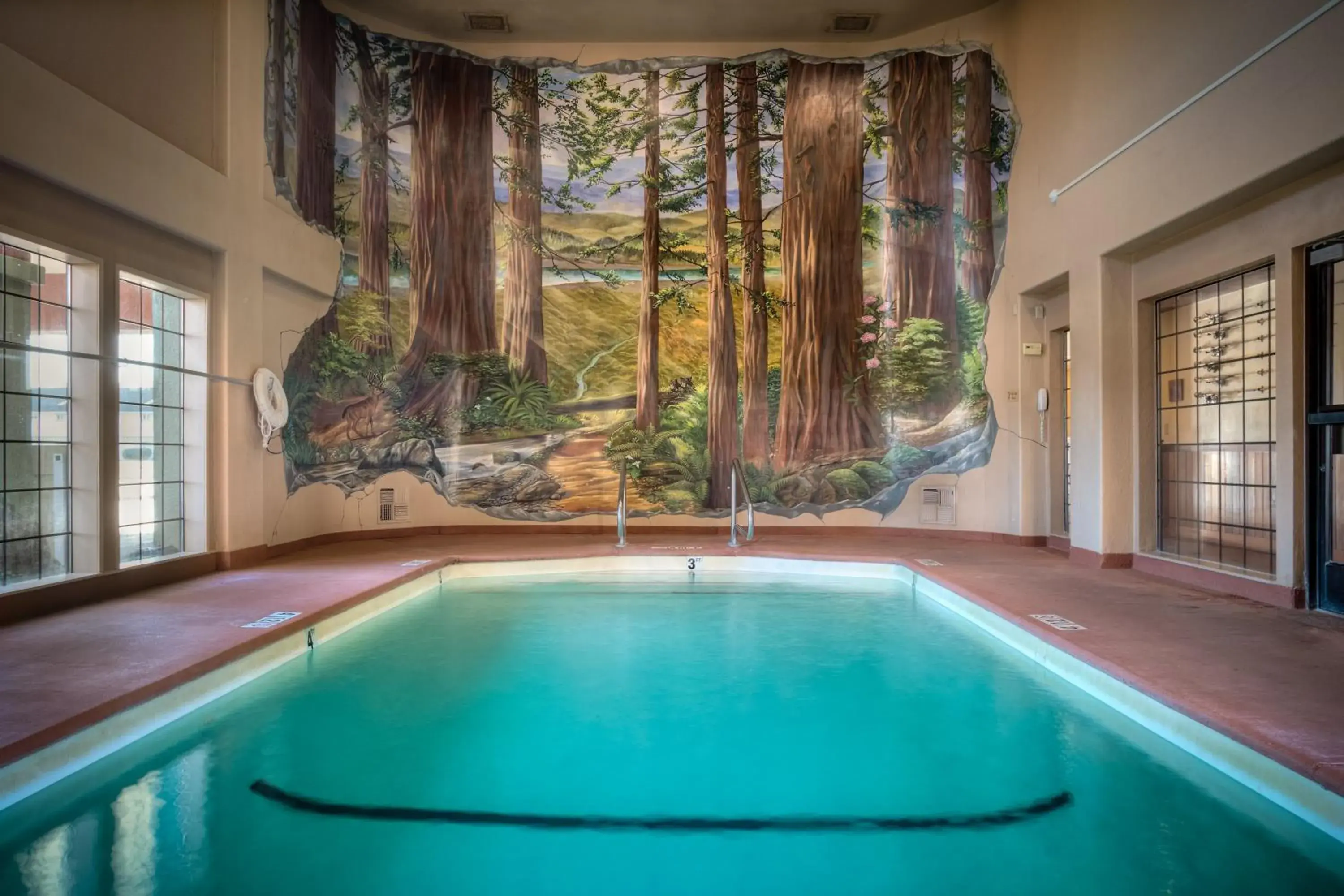Swimming Pool in The Redwood Riverwalk Hotel