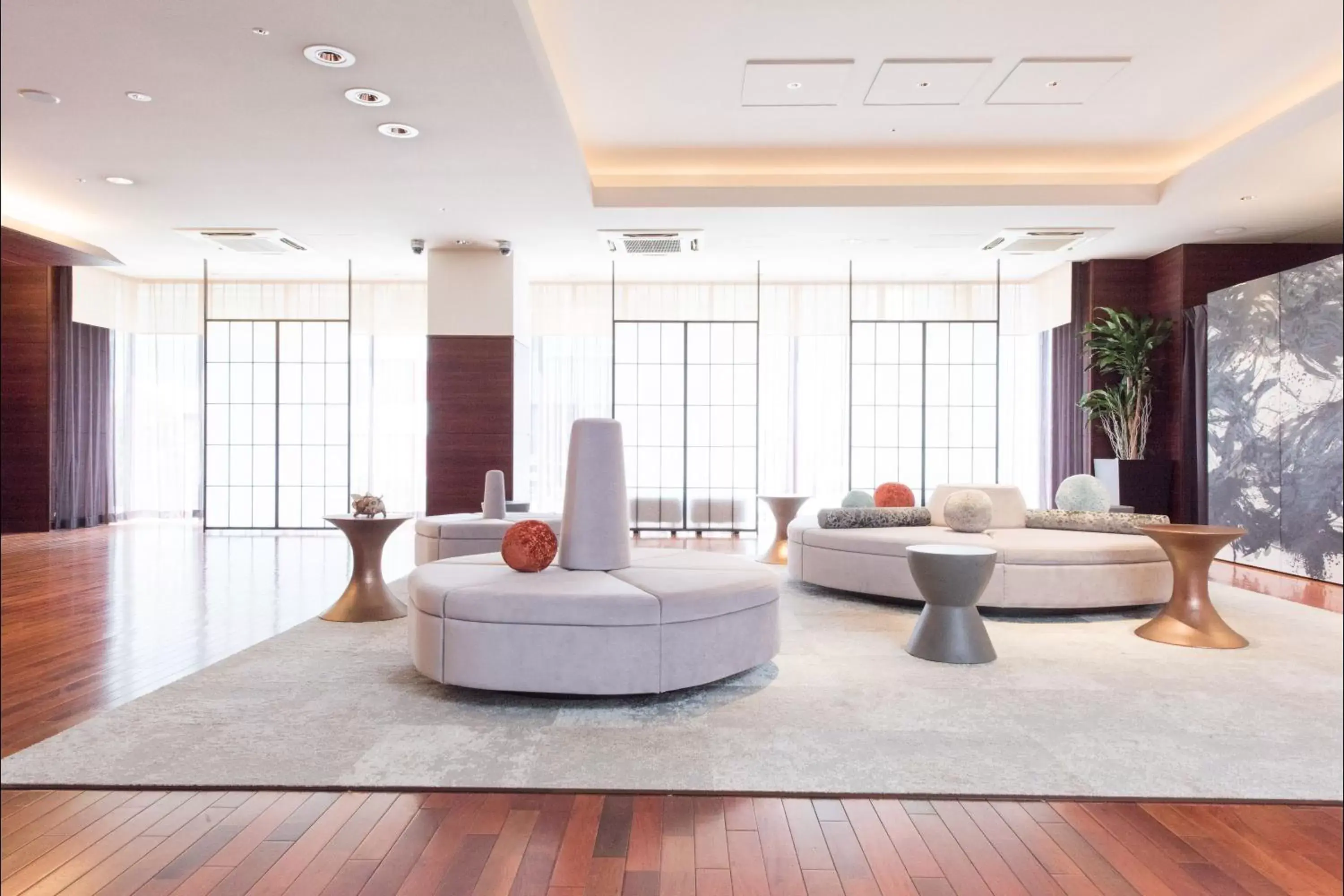 Lobby or reception in HOTEL MYSTAYS Kyoto Shijo