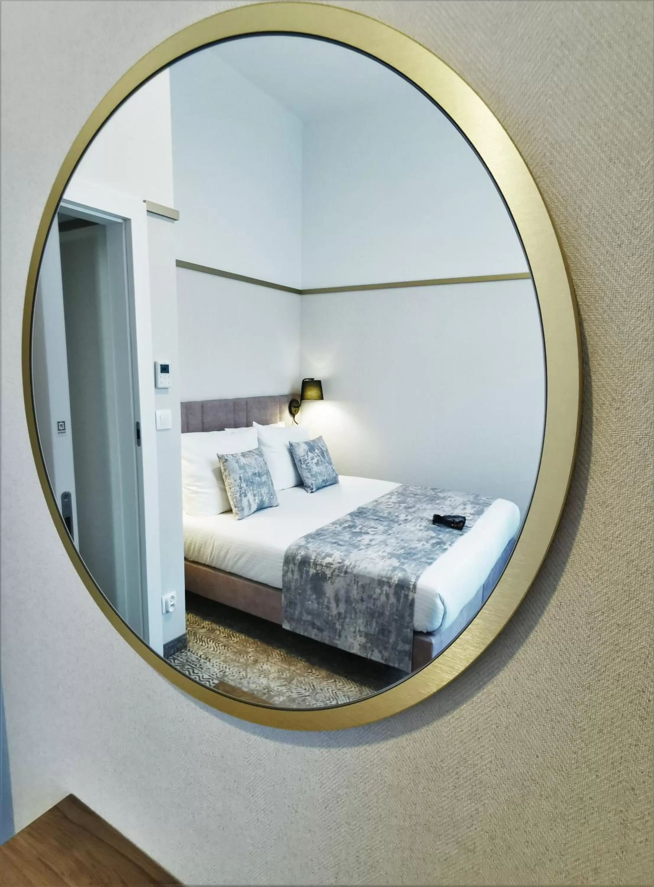 Bed in MR67 Mayera Rapaporta