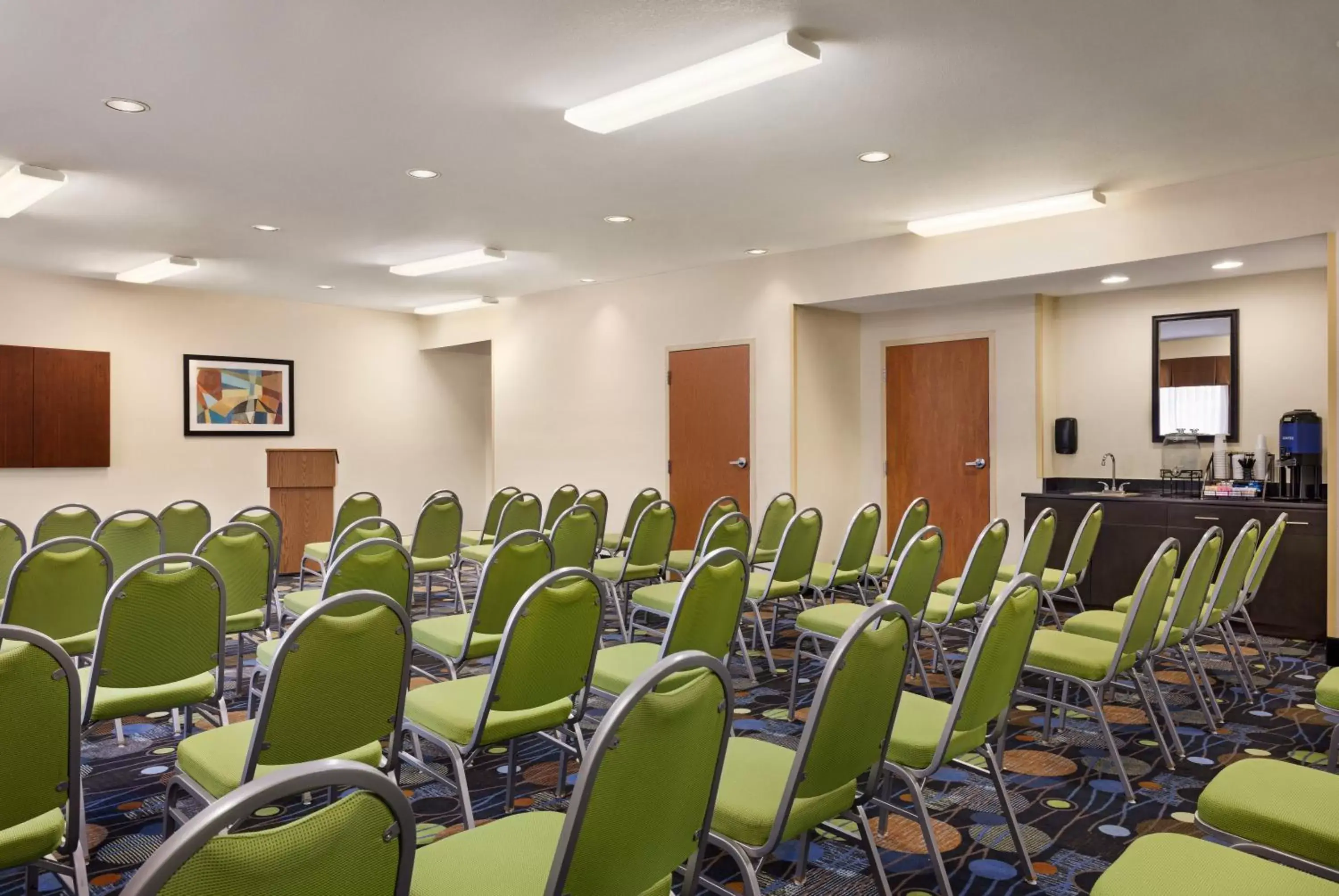 Meeting/conference room in Holiday Inn Express Hotel & Suites Edmond, an IHG Hotel
