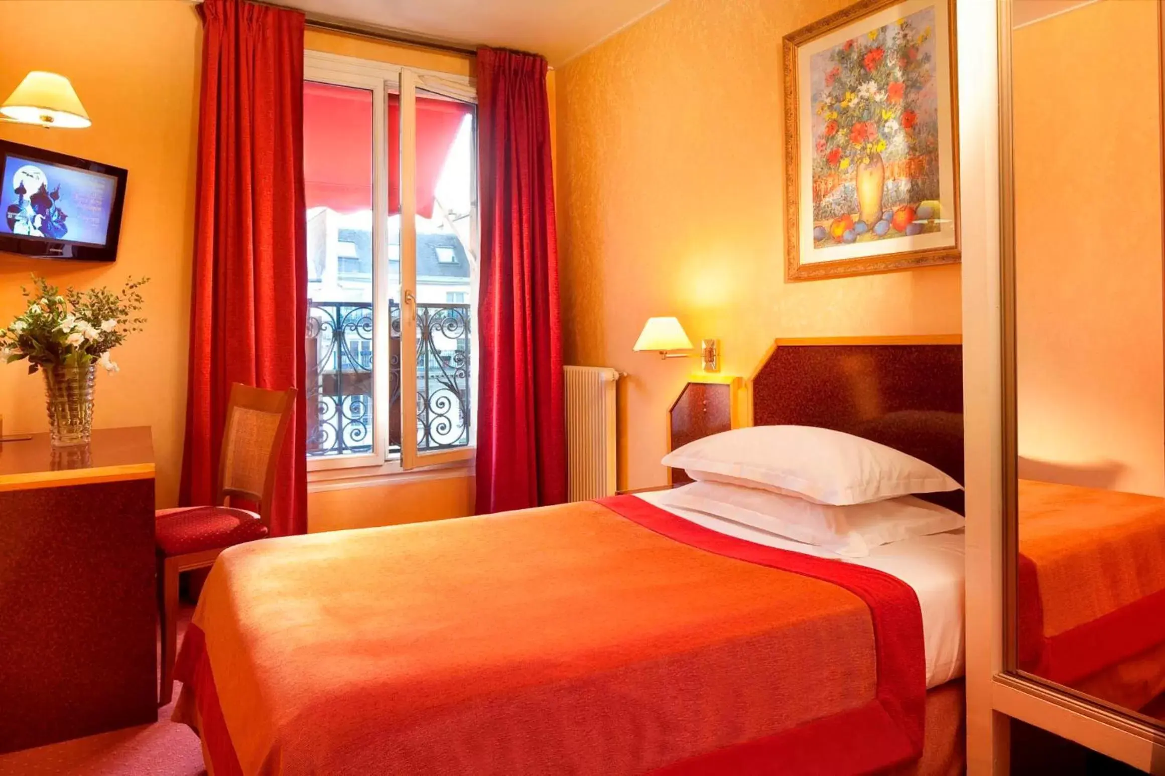 Classic Double Room in Hotel Paix Republique