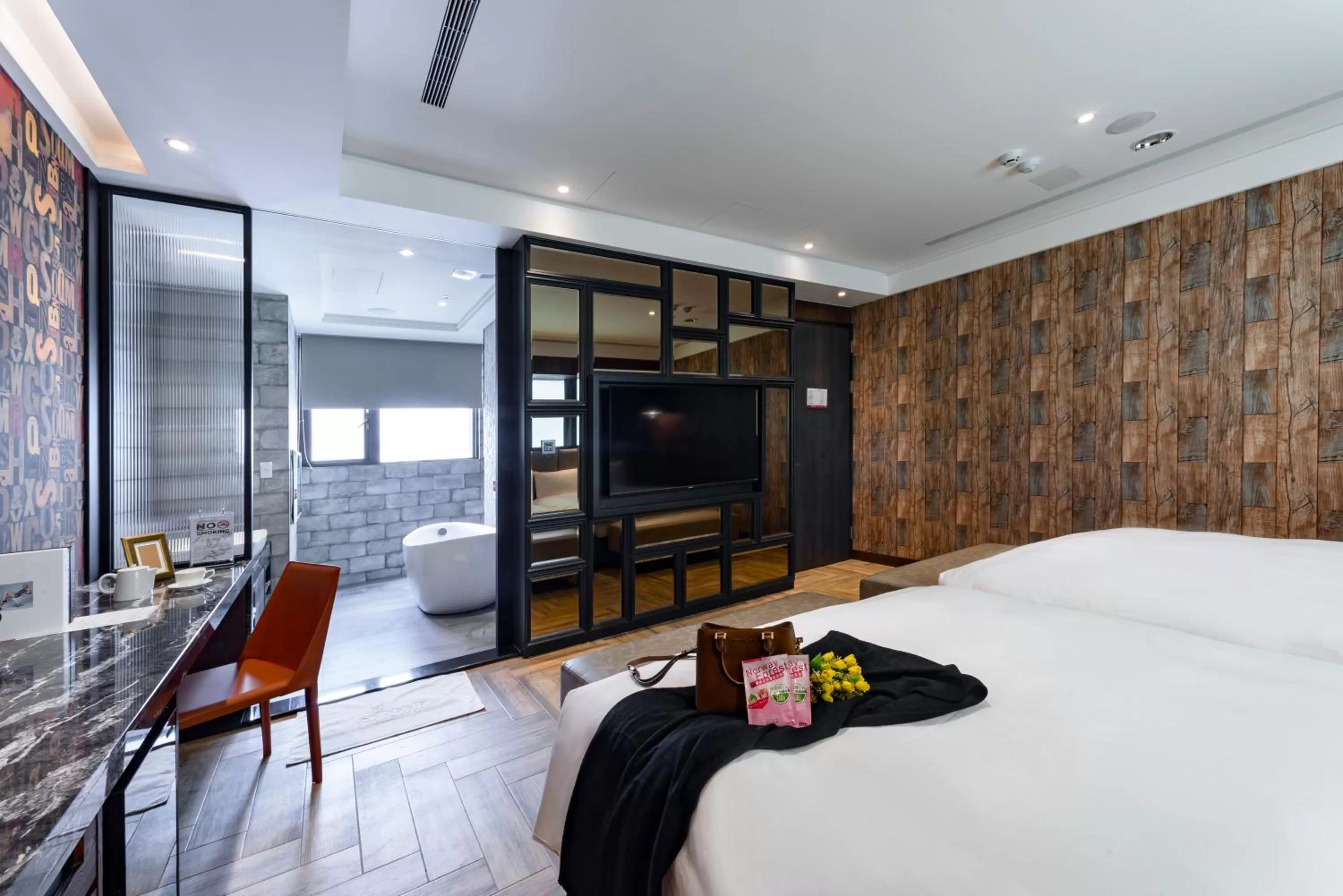 Photo of the whole room, Bed in Norway Forest Motel - Wen Chuang Branch