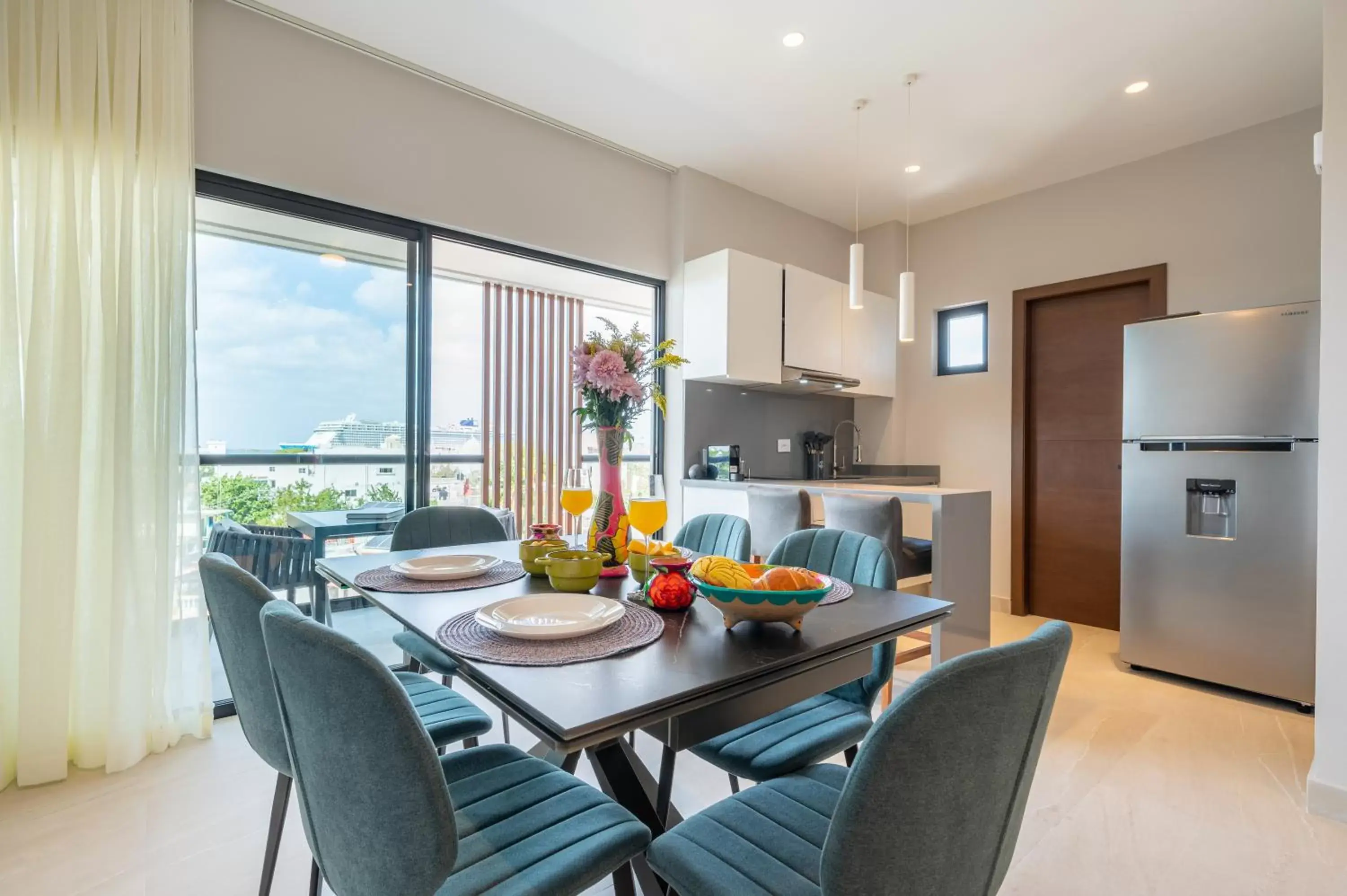 Dining Area in Kippal - Modern Oasis - ApartHotel