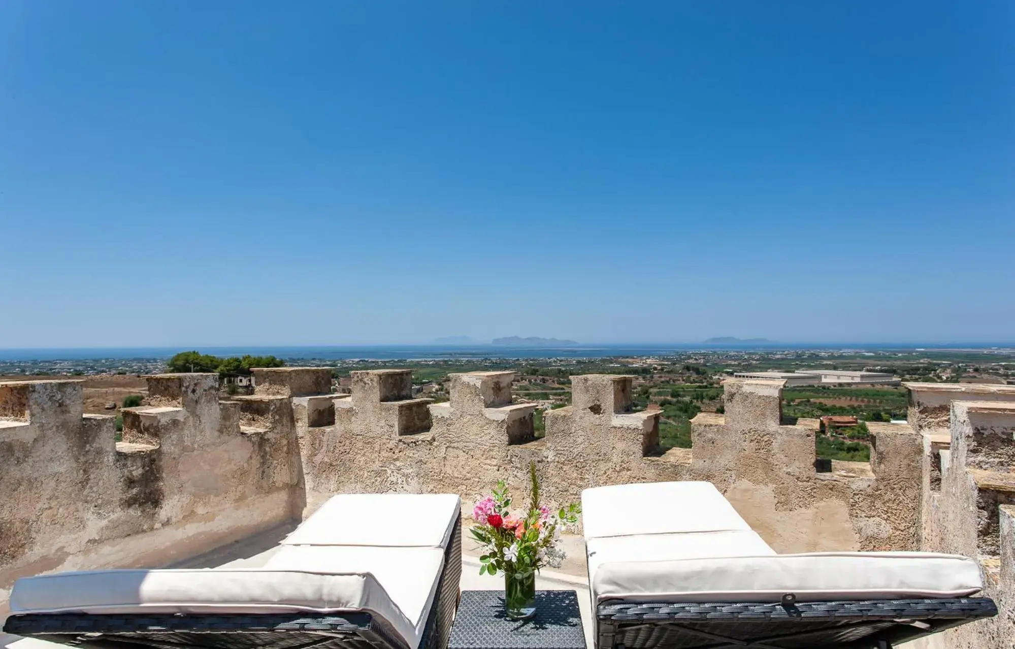 Balcony/Terrace in Hotel Baglio Oneto dei Principi di San Lorenzo - Luxury Wine Resort