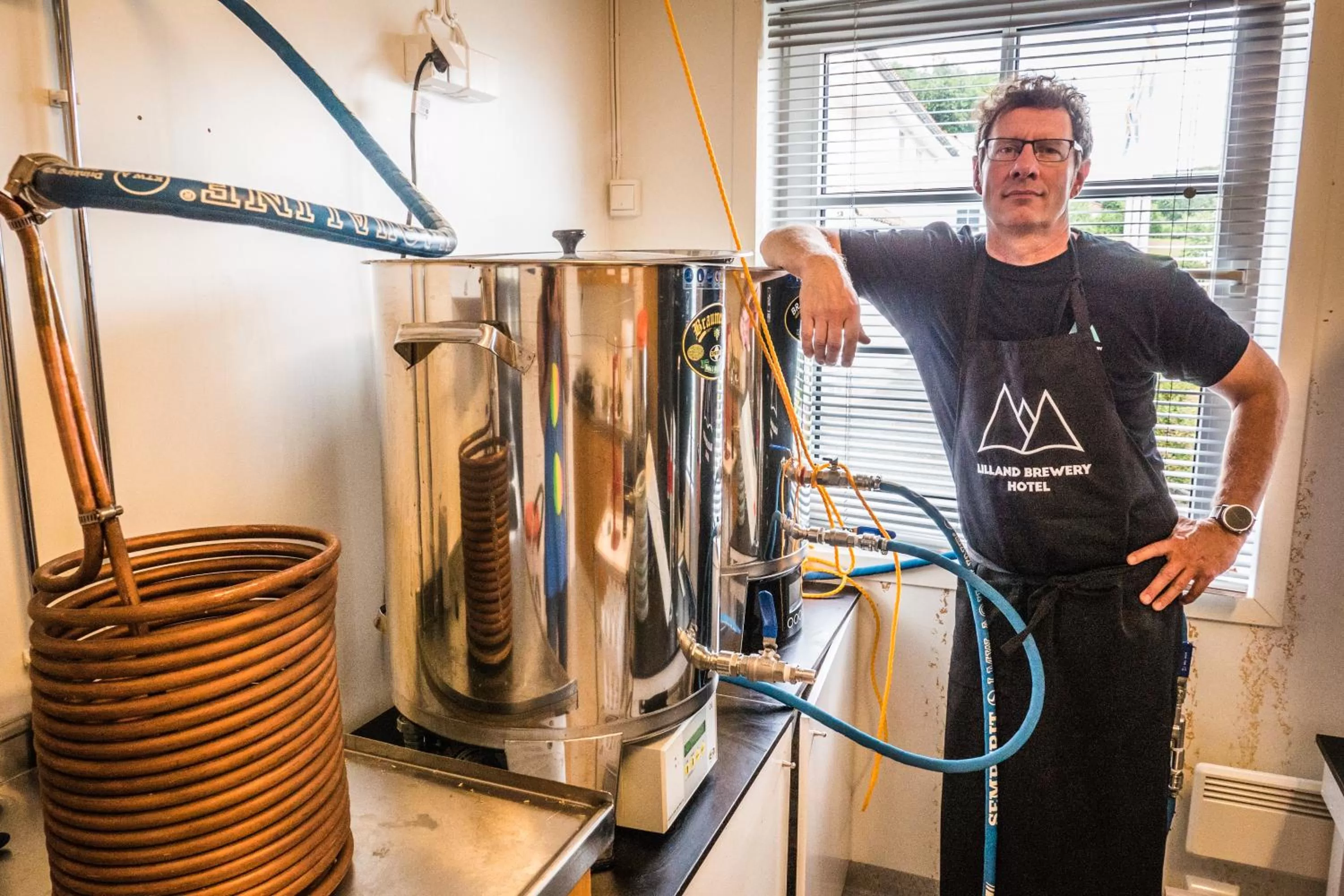 People in Lilland Brewery Hotel