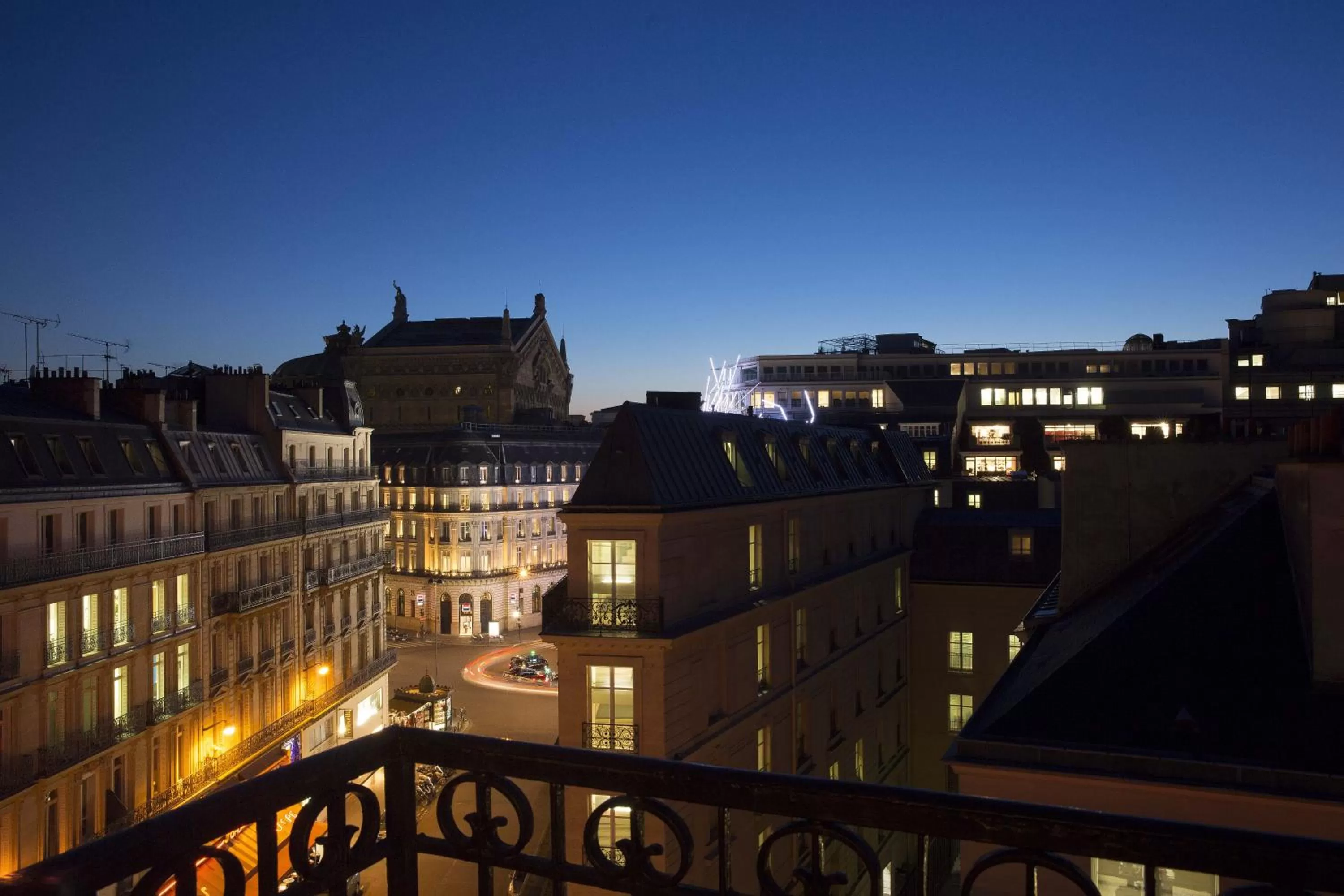 City view in Excelsior Opera